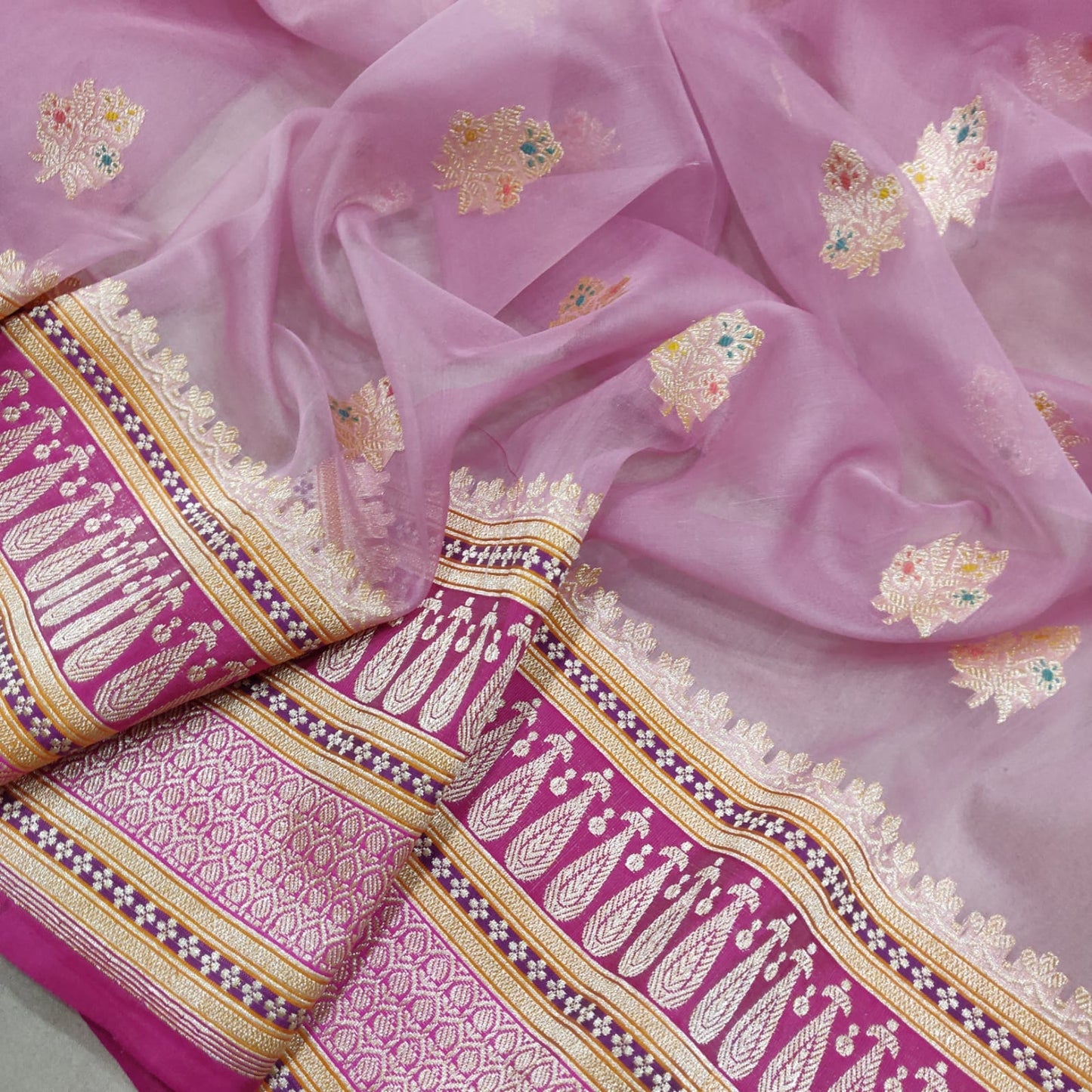 Reshma kora handwoven saree kadwa saree - Saffronfashionindia