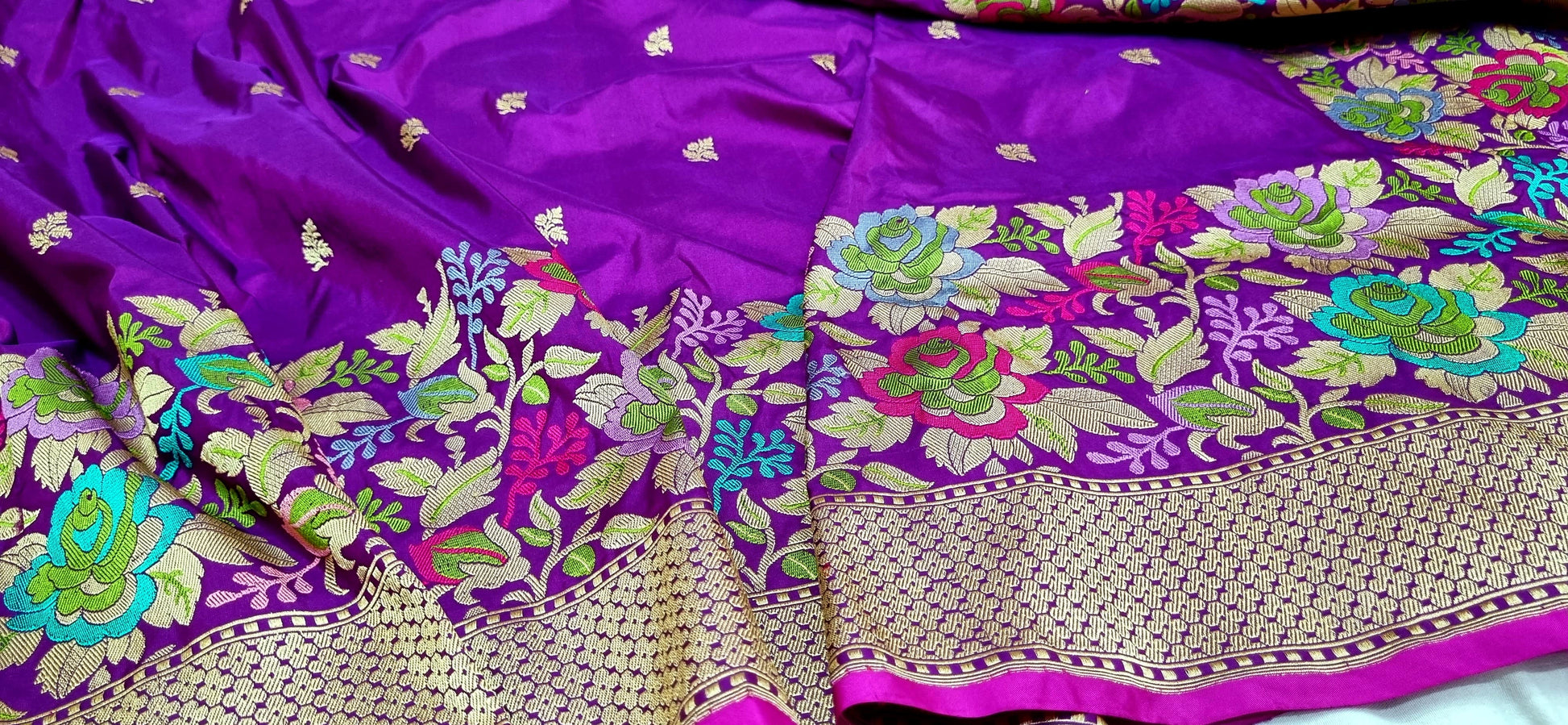 Purple handwoven kadwa exclusive women saree - Saffronfashionindia