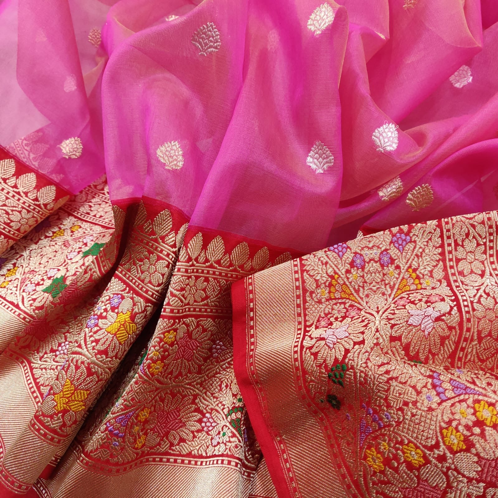 Pink beautiful kora handwoven sarees - Saffronfashionindia