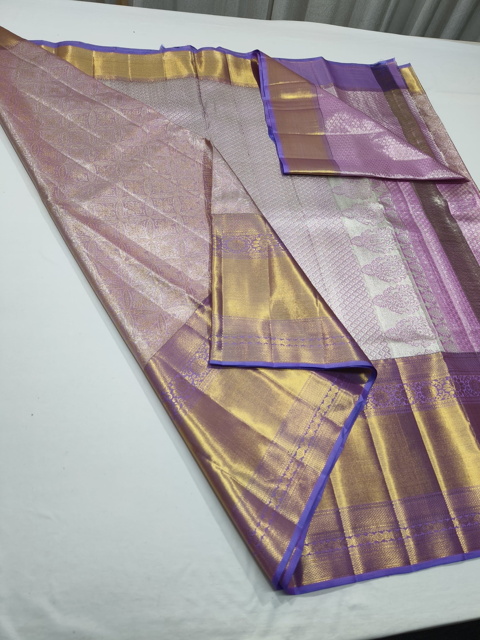 Lavender Kanjeevaram saree Indian sarees women saree blouse - Saffronfashionindia