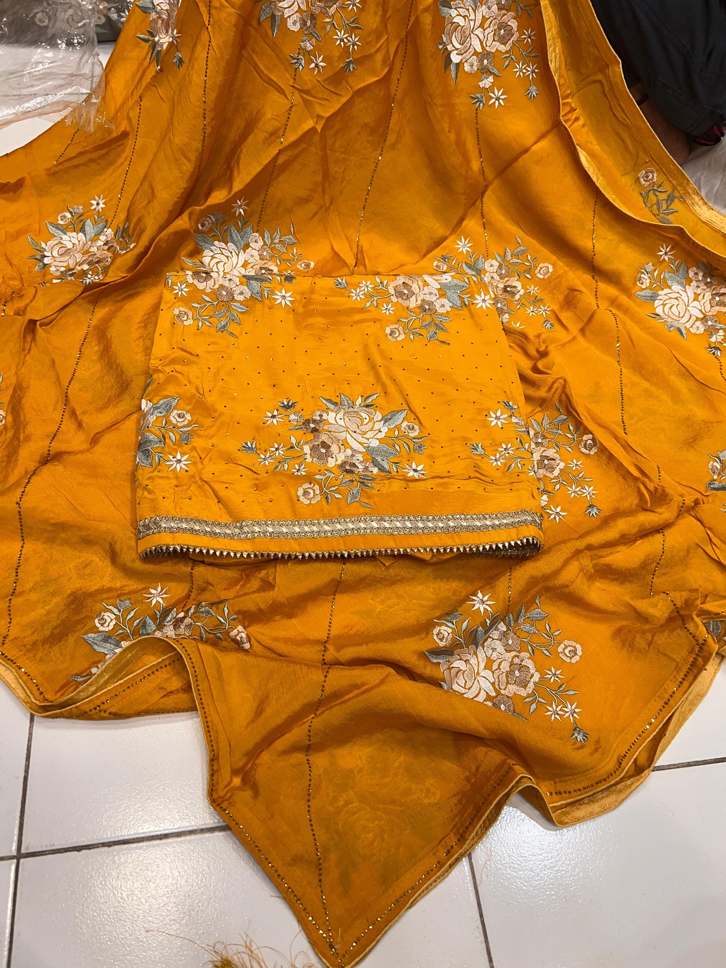 Divita crepe chinon punjabi suit - Saffronfashionindia