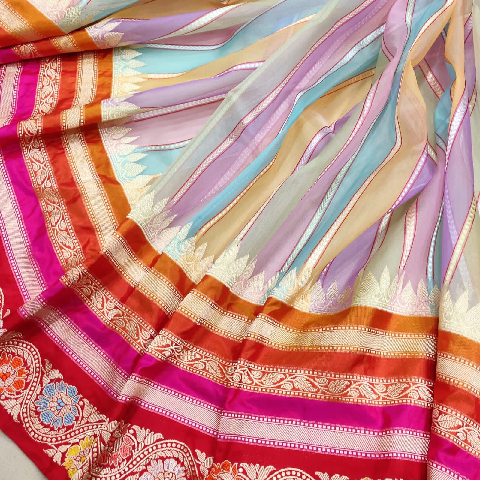 Rangkat kora handwoven kadwa Indian sarees - Saffronfashionindia
