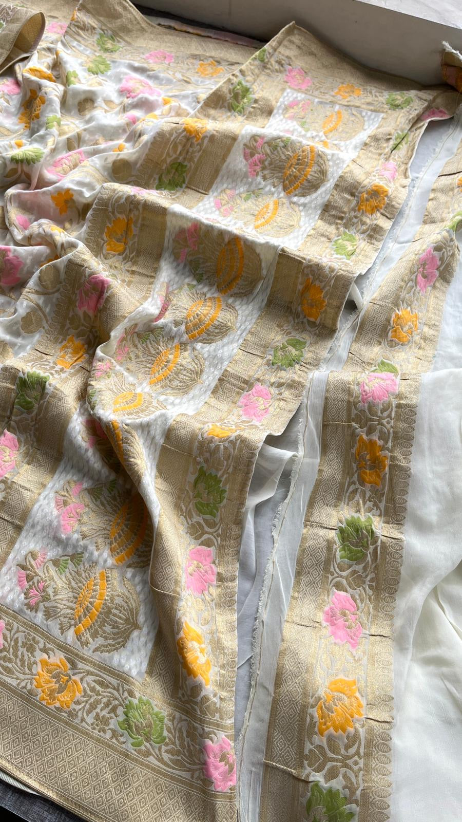 Muvish Khaddi Gorgette saree Indian sarees - Saffronfashionindia