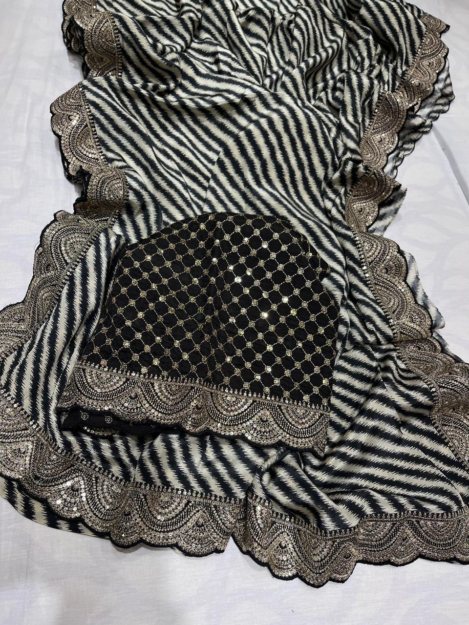 Retro inspired printed Saree Handwork border saree - Saffronfashionindia