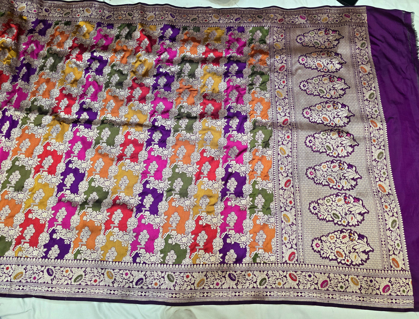 Laboni Banarsi saree katan silk saree rangkat sarees - Saffronfashionindia