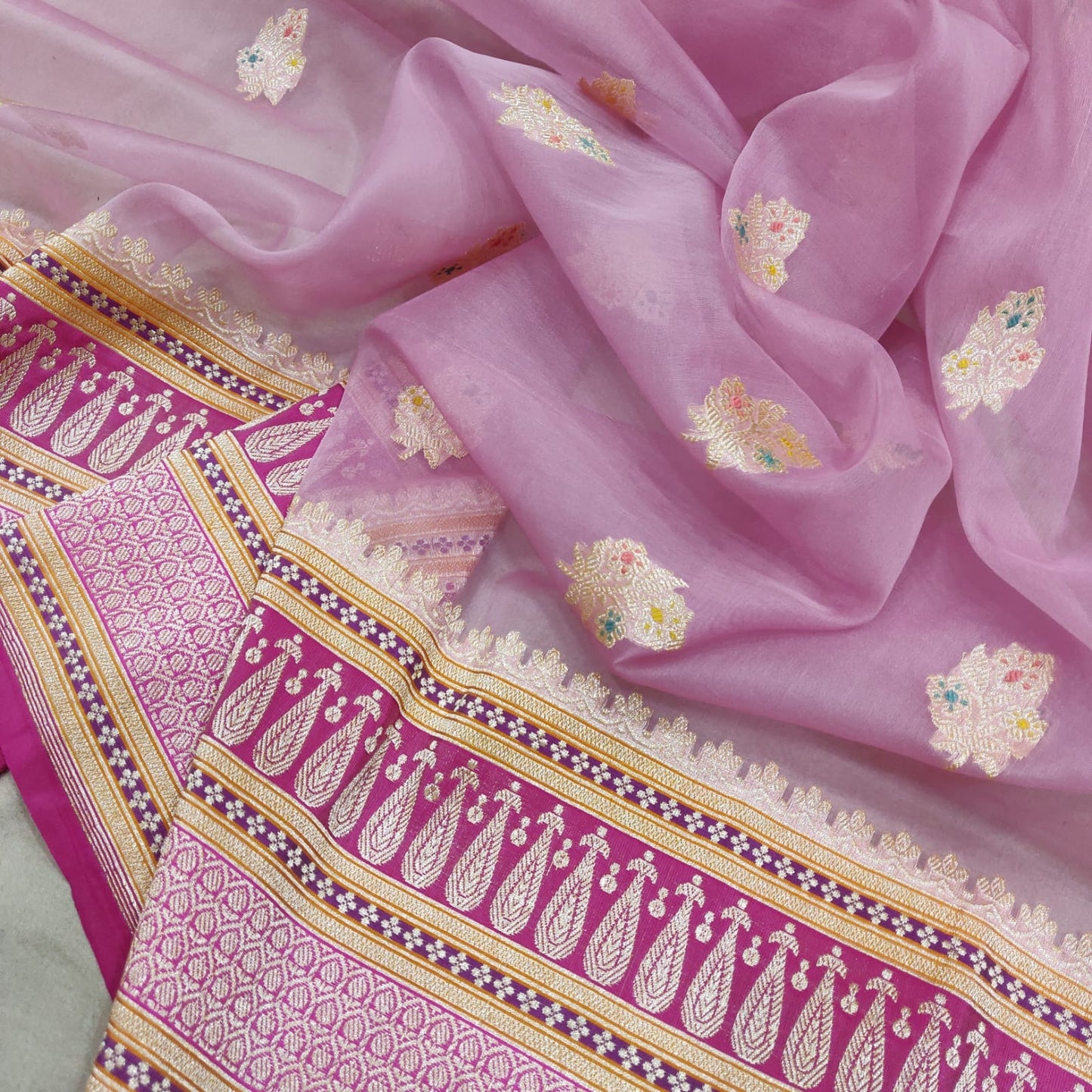 Reshma kora handwoven saree kadwa saree - Saffronfashionindia