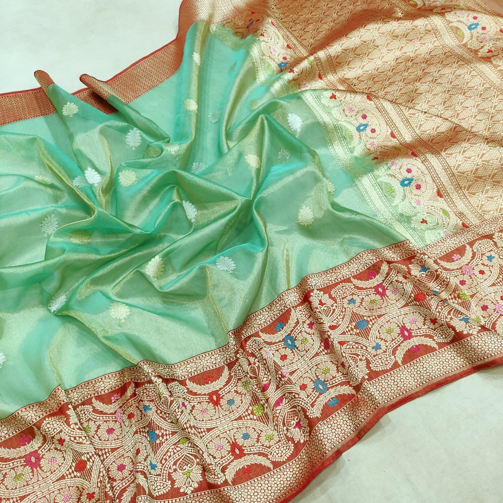 Rivari tissue handwoven kadwa saree - Saffronfashionindia