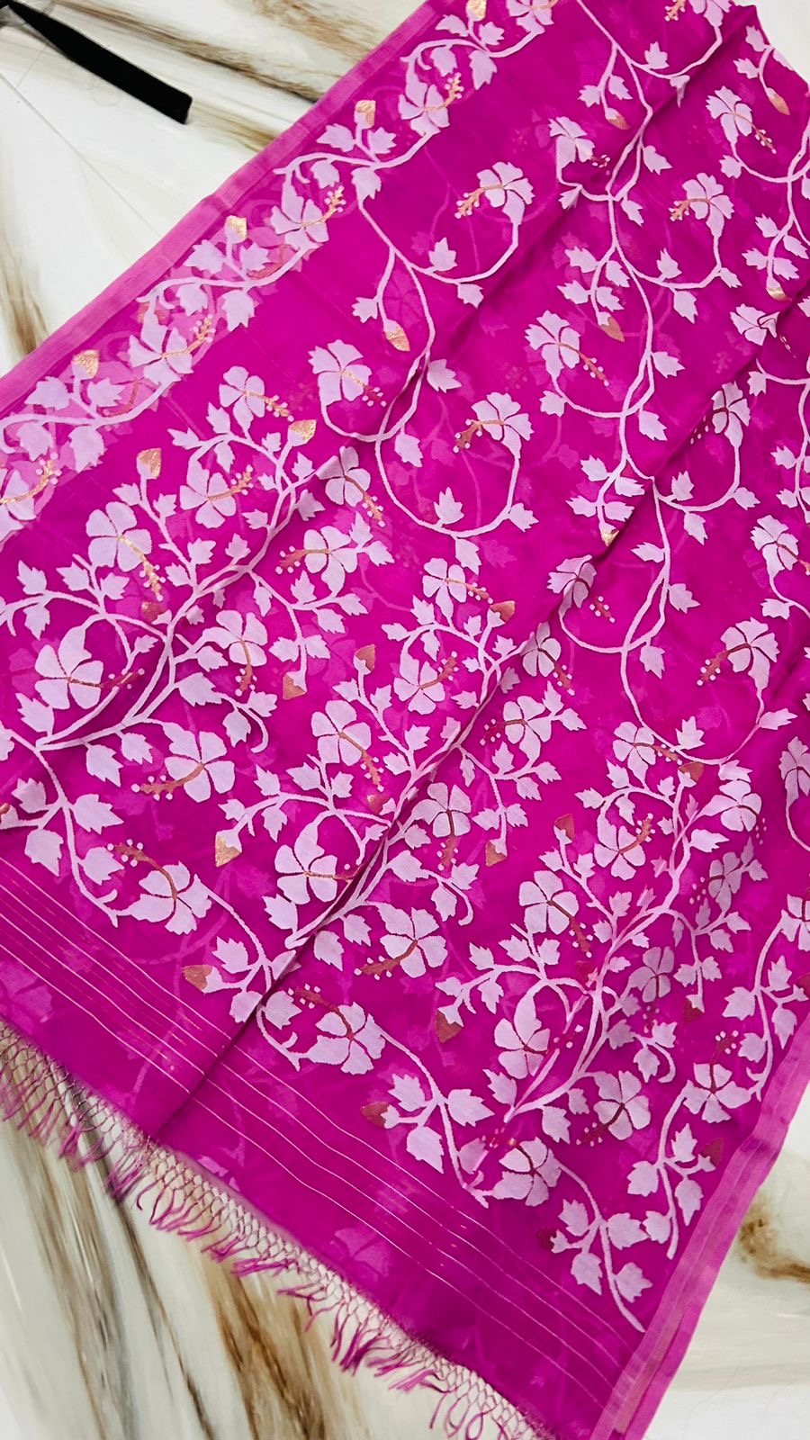 Rani pink muslin Jamdani saree Tantuj sarees Saffronfashionindia