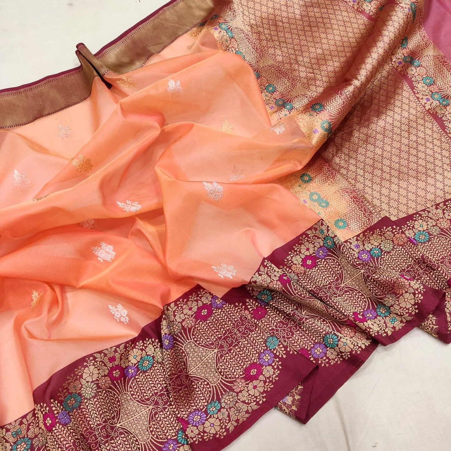 Mohzunrai kora handwoven kadwa saree - Saffronfashionindia