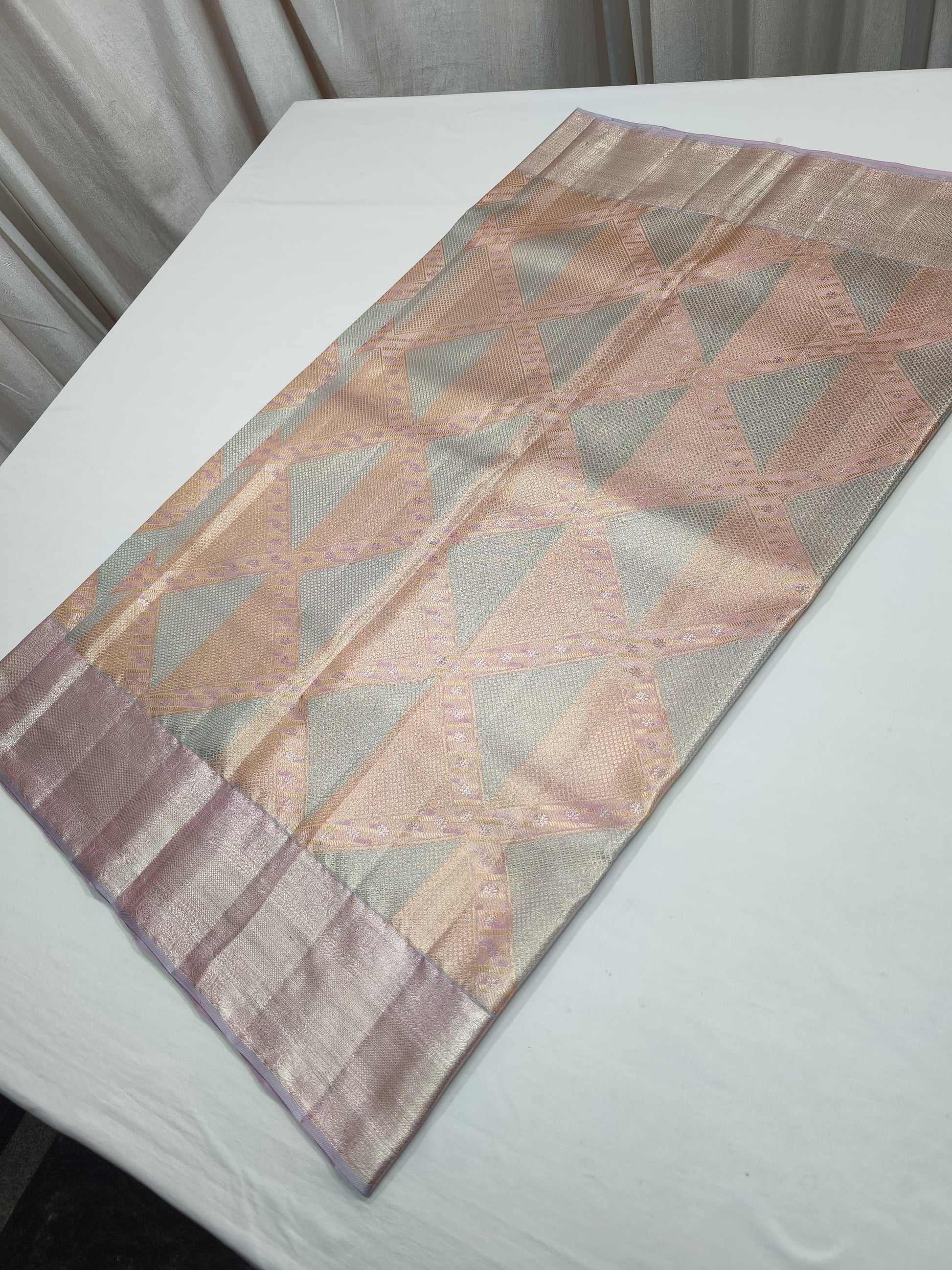 Indian Traditional Kanjeevaram Saree Silk Sarees - Saffronfashionindia