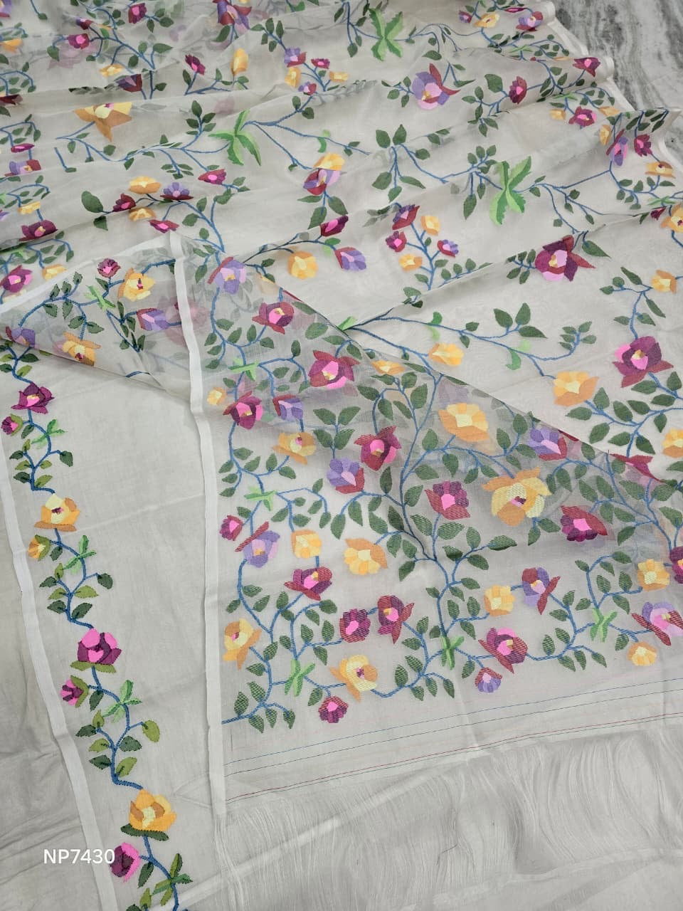 Floral Tantuj saree jamdani saree blouse SaffronFashion