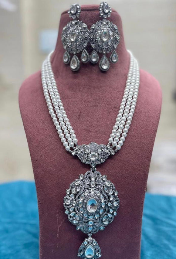 Pearl Victorian Necklace set