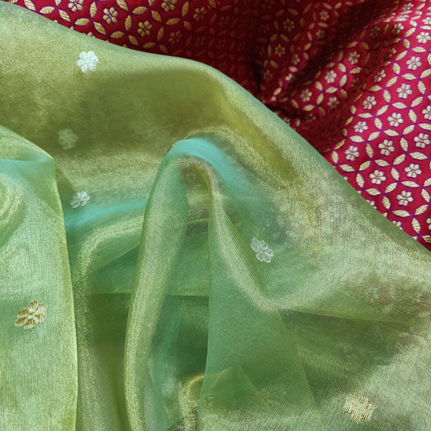 Green tissue handwoven Zari saree Indian sarees - Saffronfashionindia