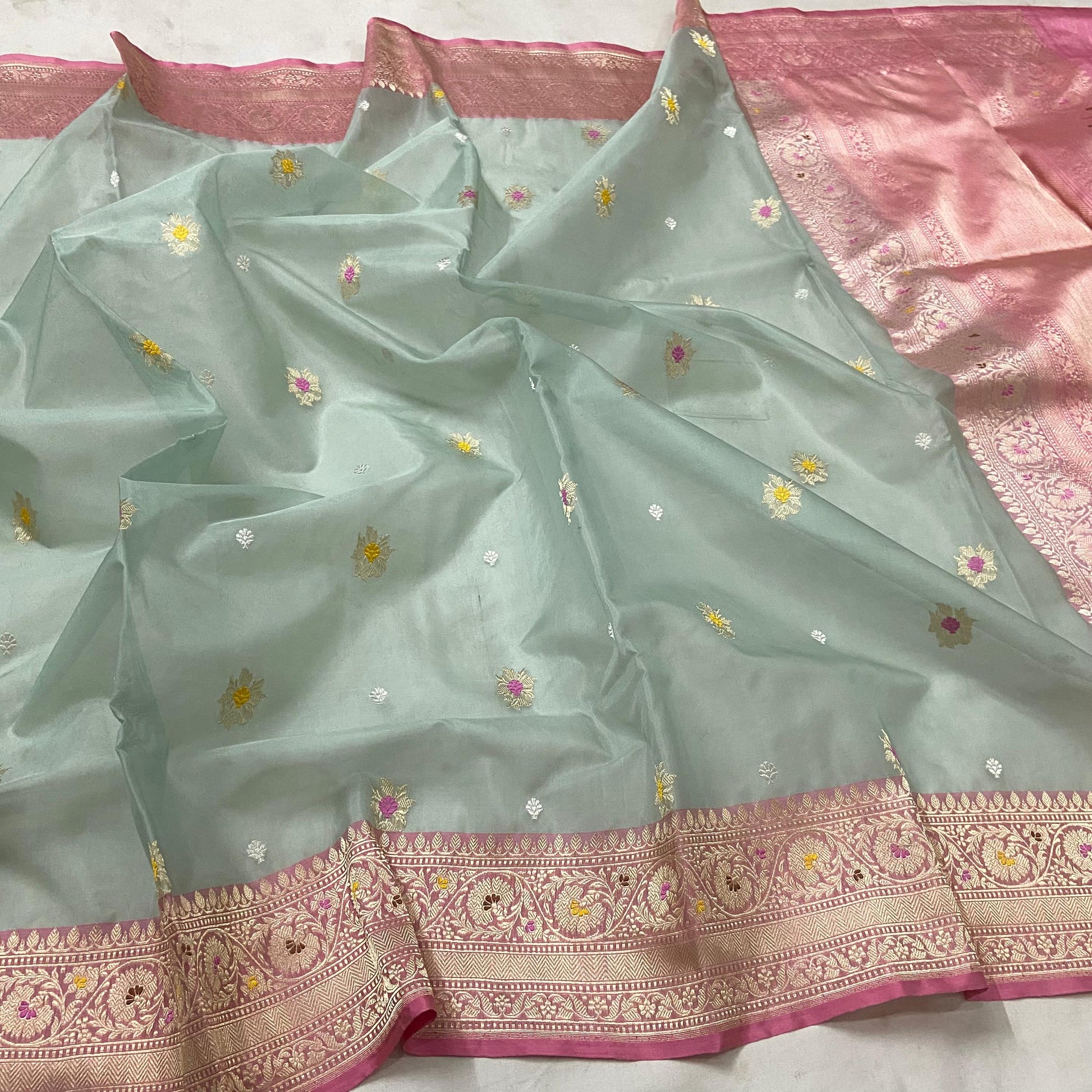 Kora Banarsi saree Minakari saree kadwa sarees - Saffronfashionindia