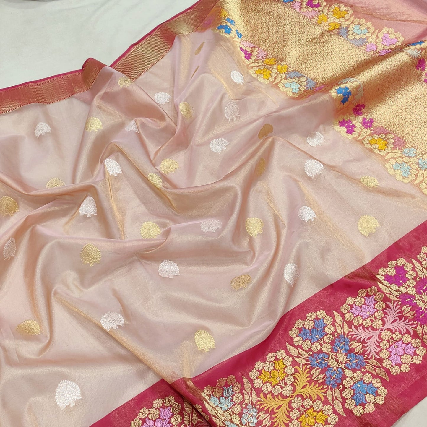 Razi tissue handwoven kadwa saree - Saffronfashionindia