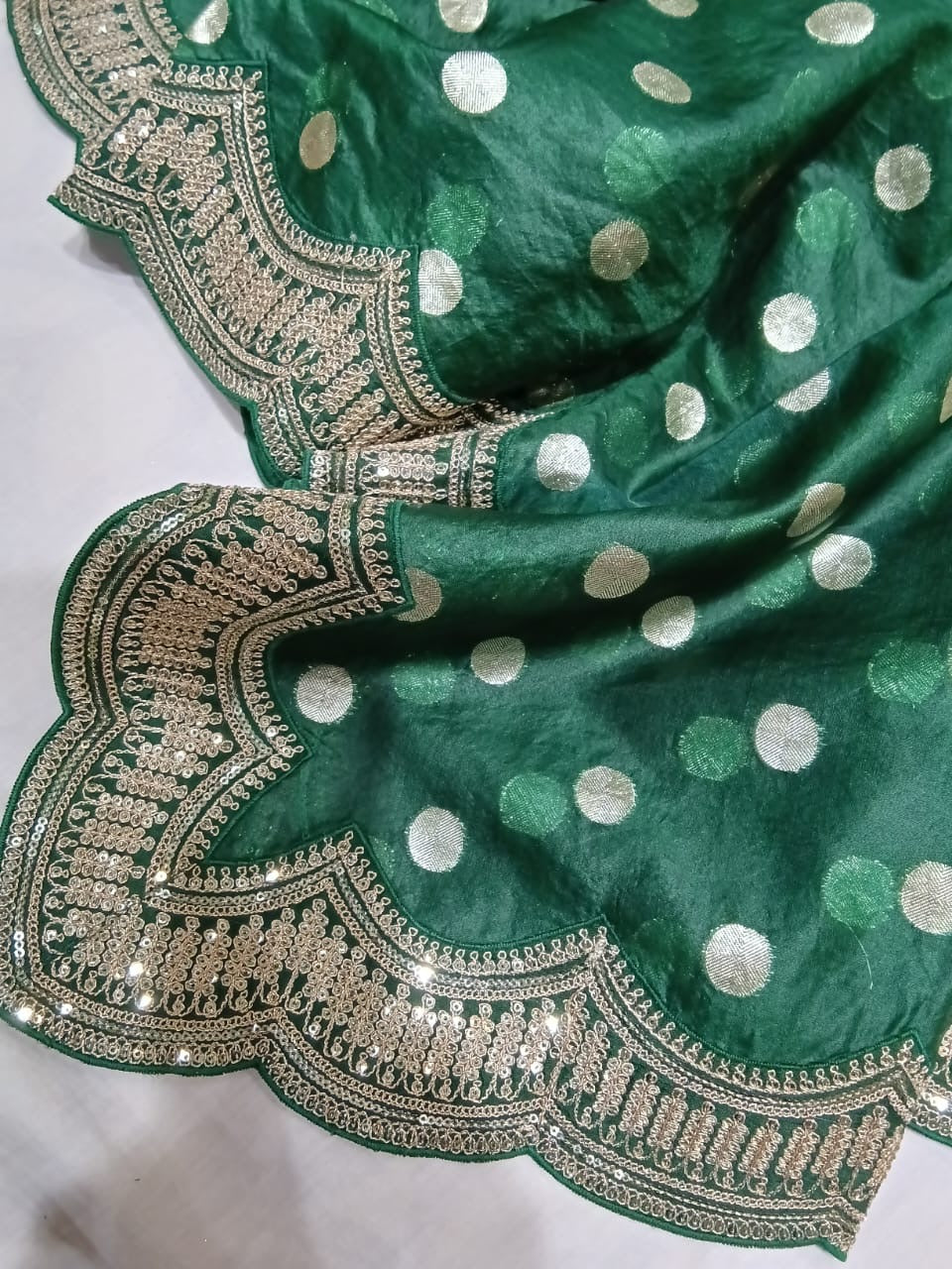 Savista organza saree scalloped saree blouse - Saffronfashionindia