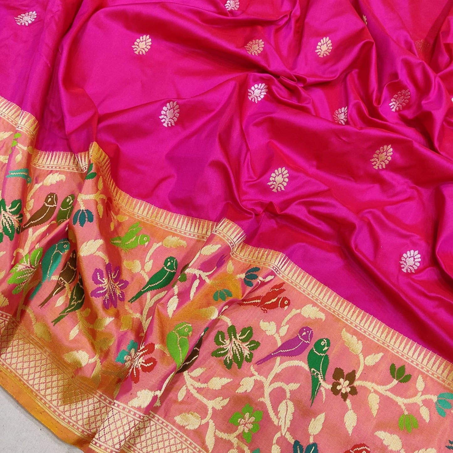 Avani Katan handwoven silk sarees - Saffronfashionindia