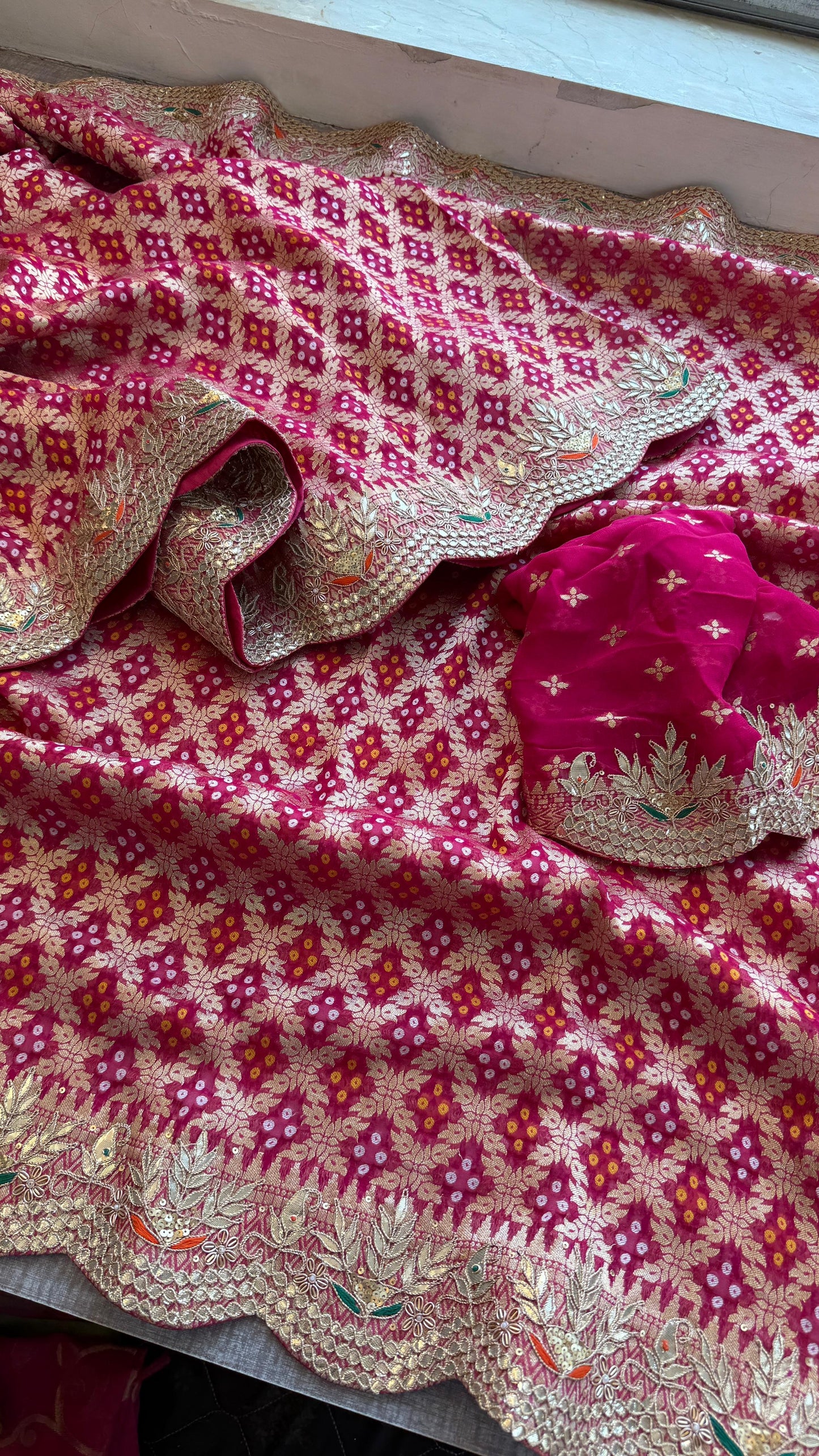 Vahisha gorgette saree Khaddi gorgette sarees Indian sari blouse - Saffronfashionindia