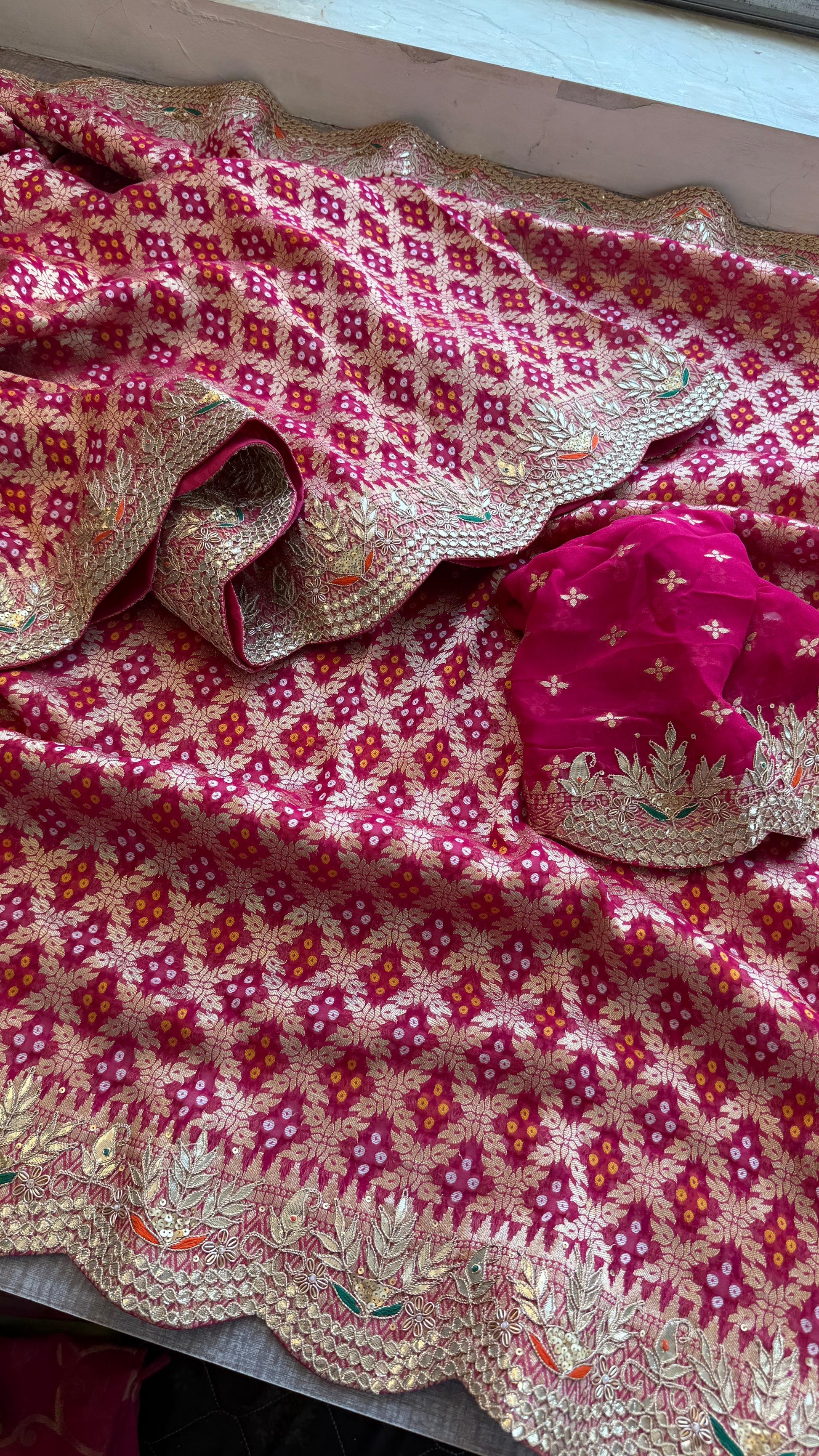 Vahisha gorgette saree Khaddi gorgette sarees Indian sari blouse - Saffronfashionindia