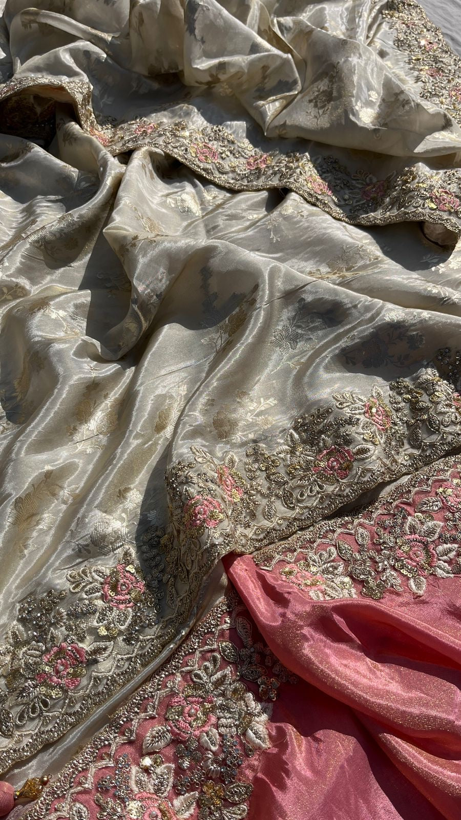 Lavita banarsi munga silk saree women sarees - Saffronfashionindia