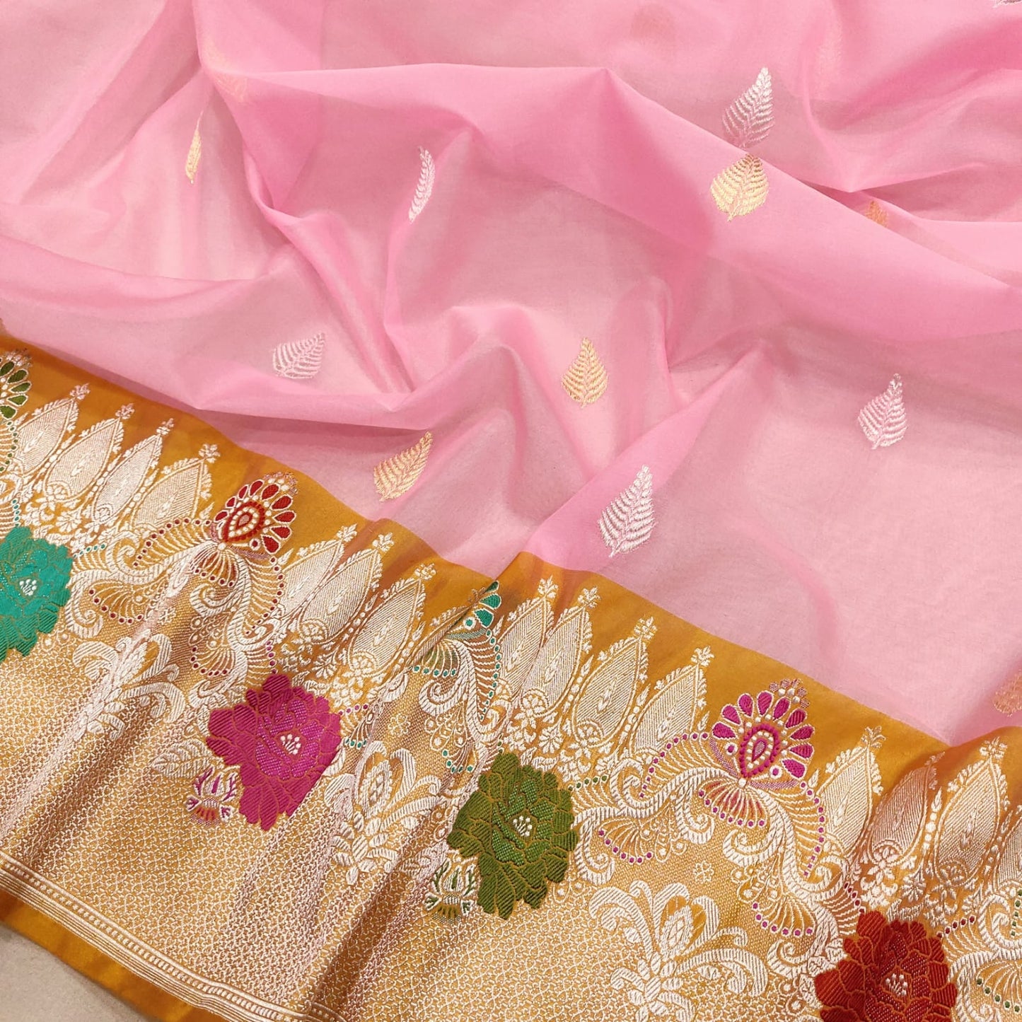 Pink kora kadwa handwoven sarees - Saffronfashionindia