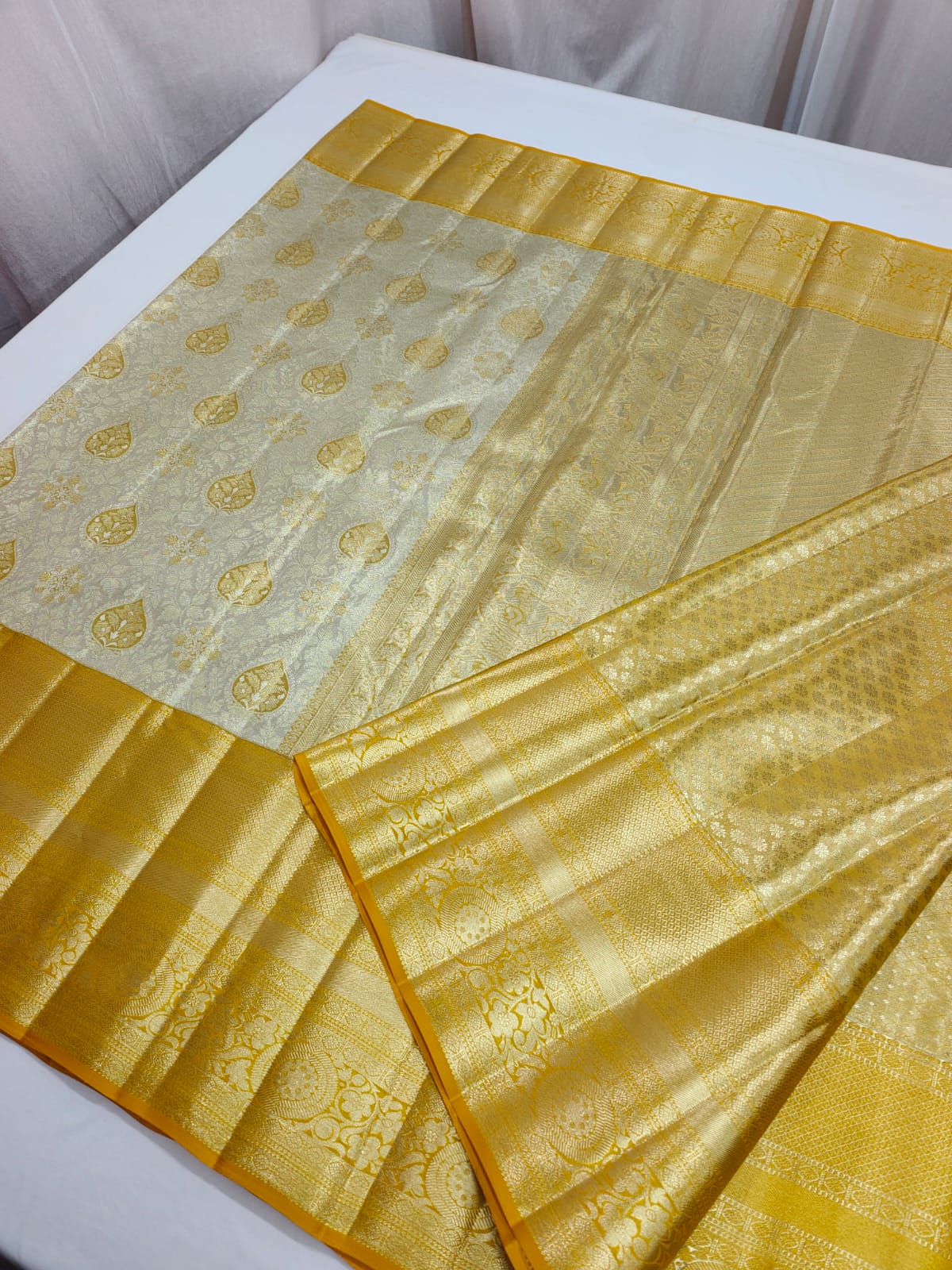 Women Kanjeevaram tissue silk saree - Saffronfashionindia