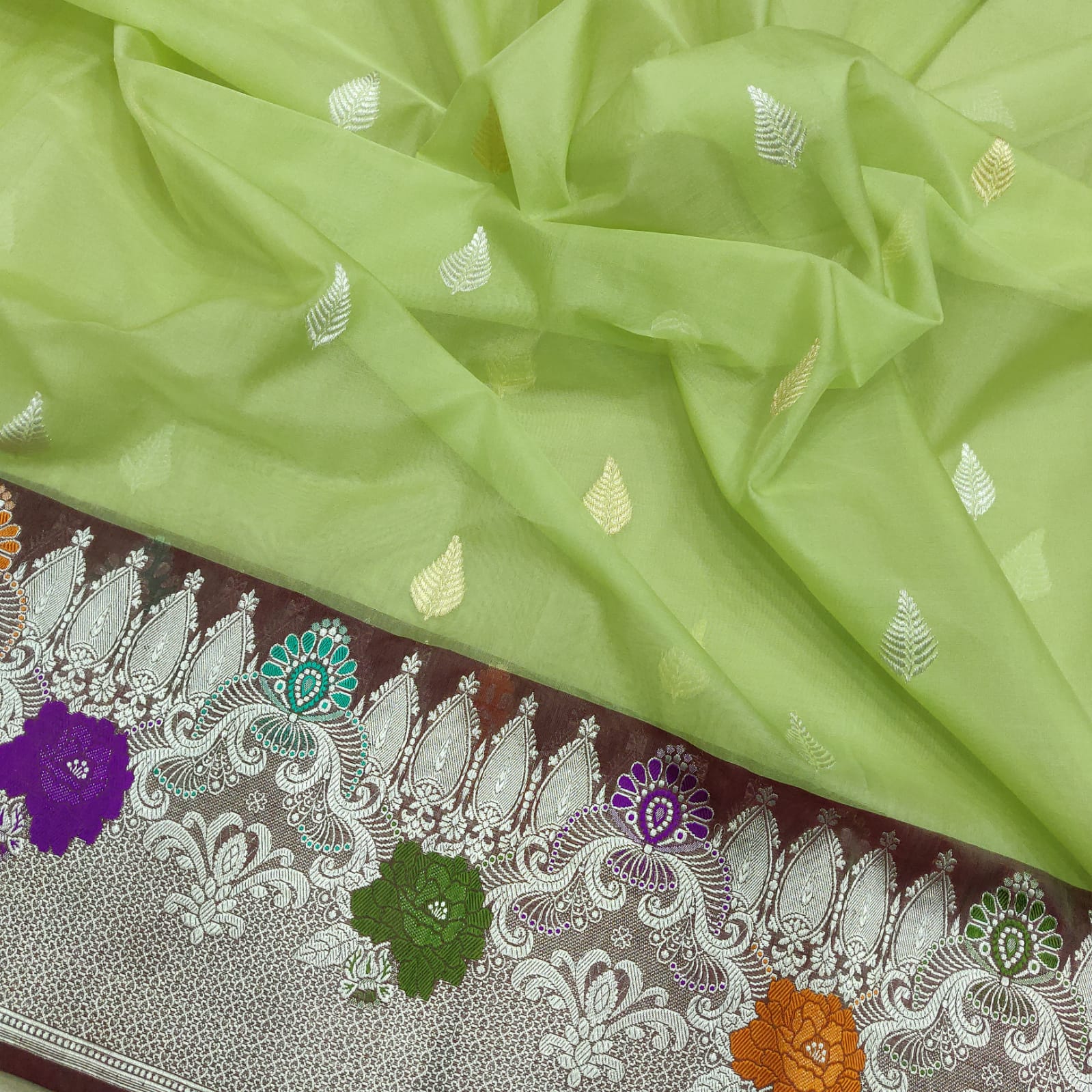 Haryali kora handwoven saree - Saffronfashionindia