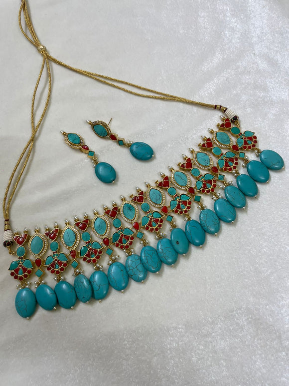 Warima choker necklace set