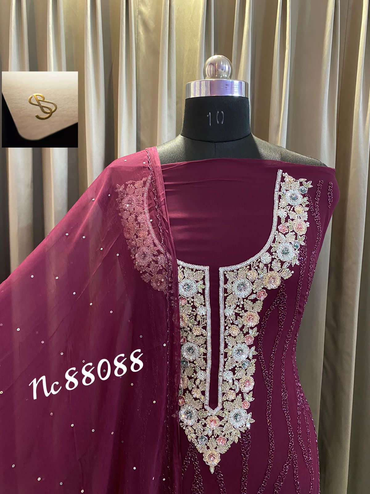 Naveena beautiful suit - Saffronfashionindia