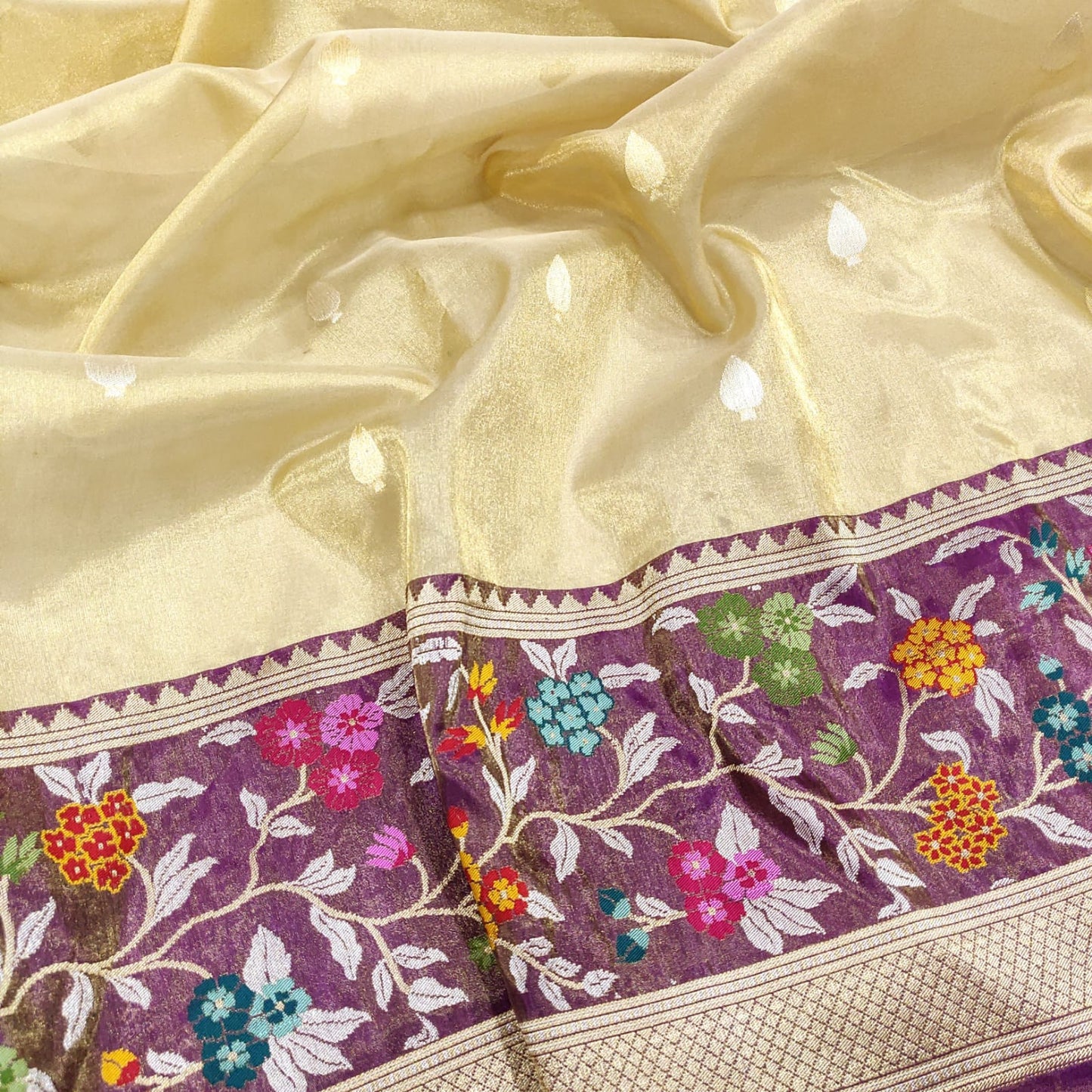 Kamisha tissue handwoven saree - Saffronfashionindia