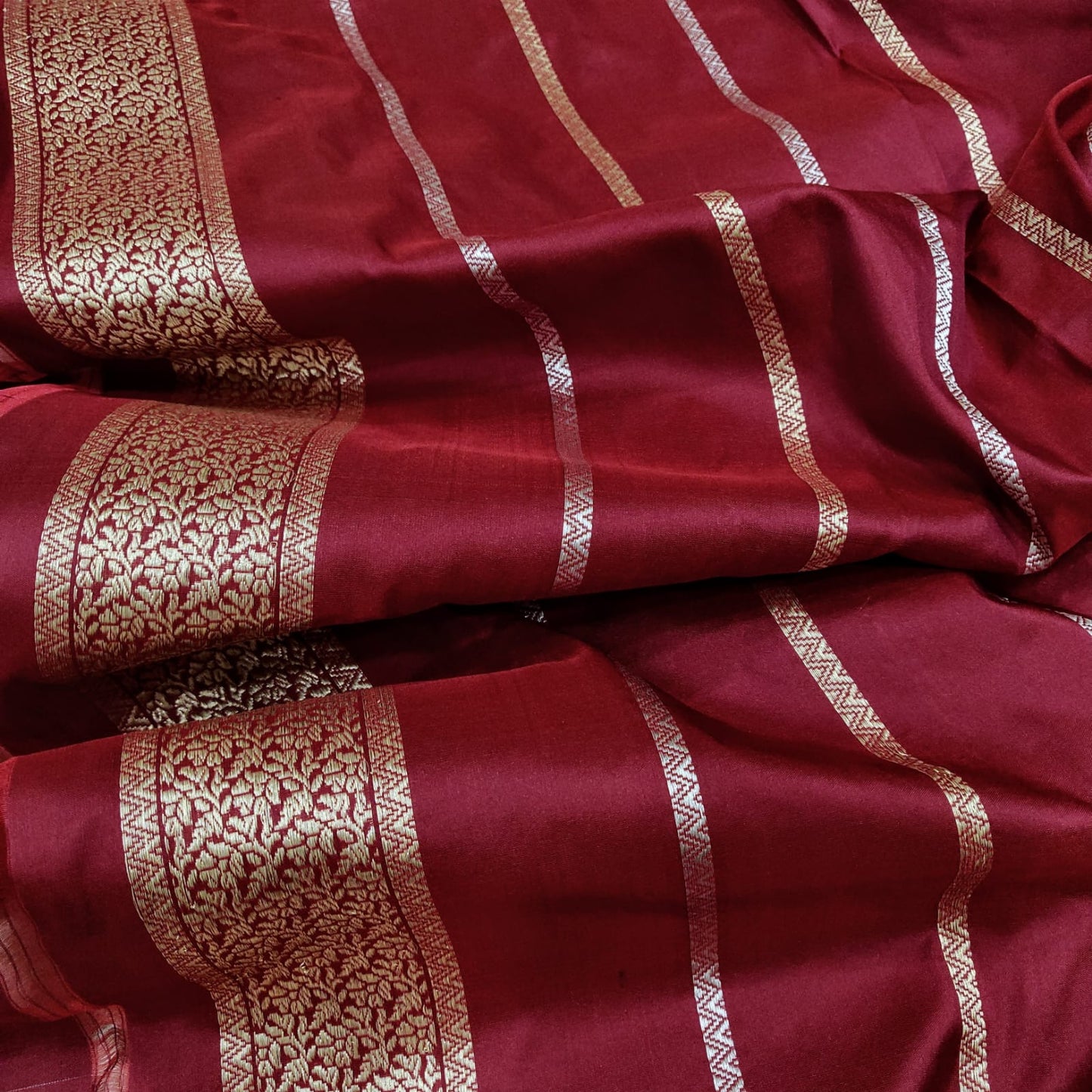 Rupali Katan silk handwoven saree - Saffronfashionindia
