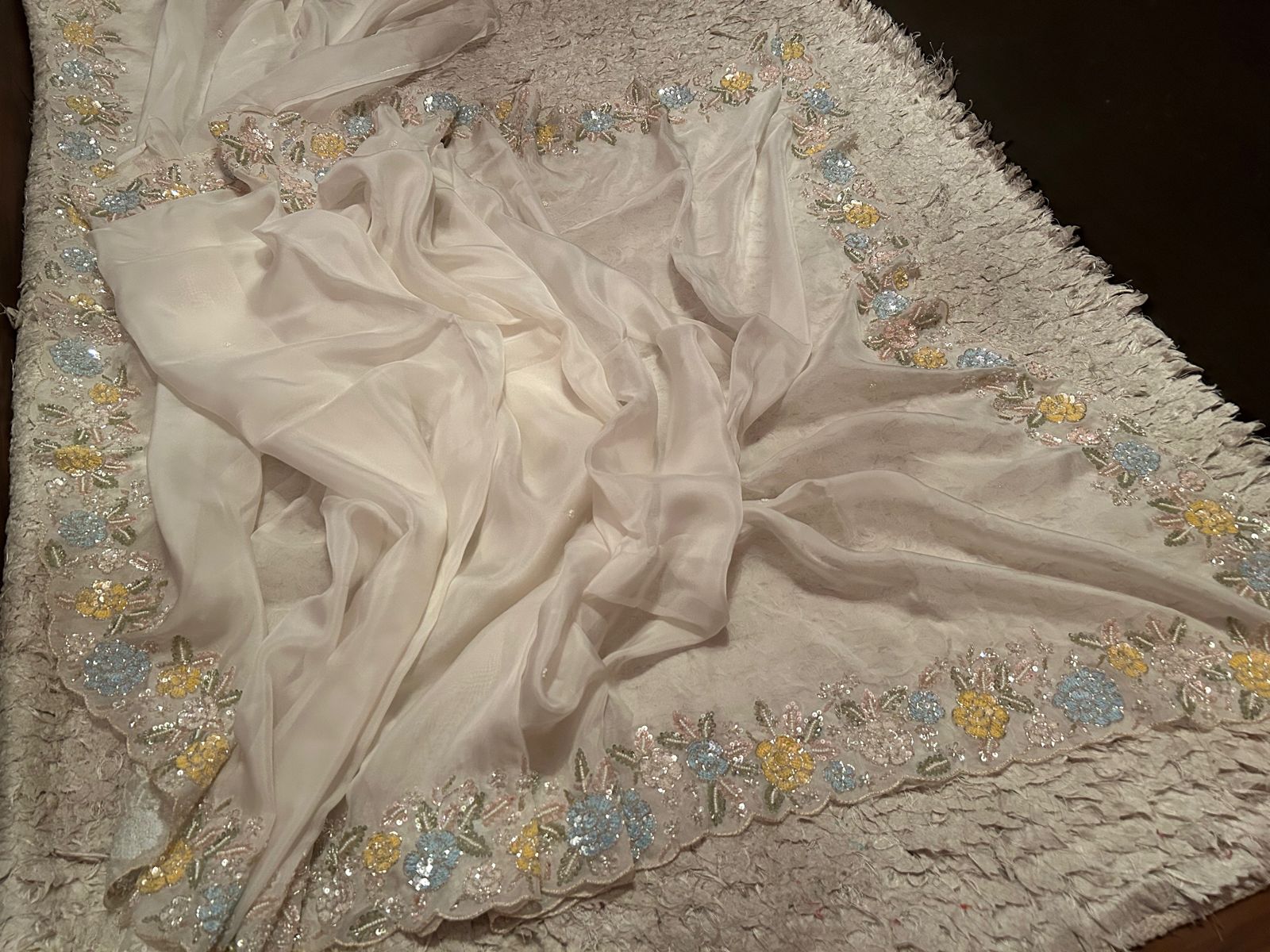 Vanisha premium organza saree - Saffronfashionindia