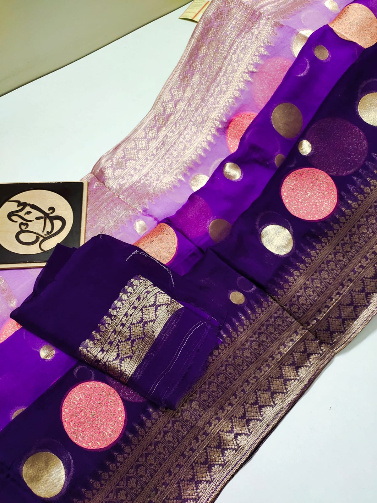 Kruti organza Indian saree - Saffronfashionindia