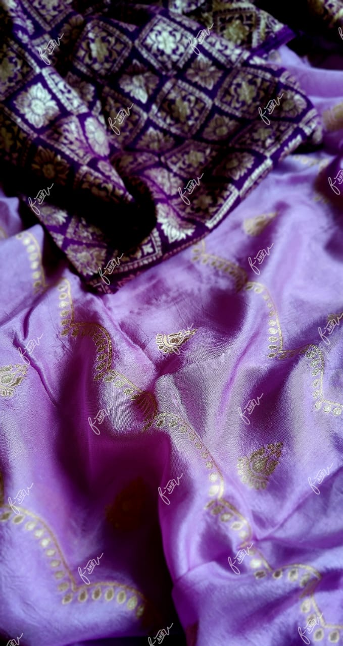 Mahisha munga crepe exclusive saree - Saffronfashionindia