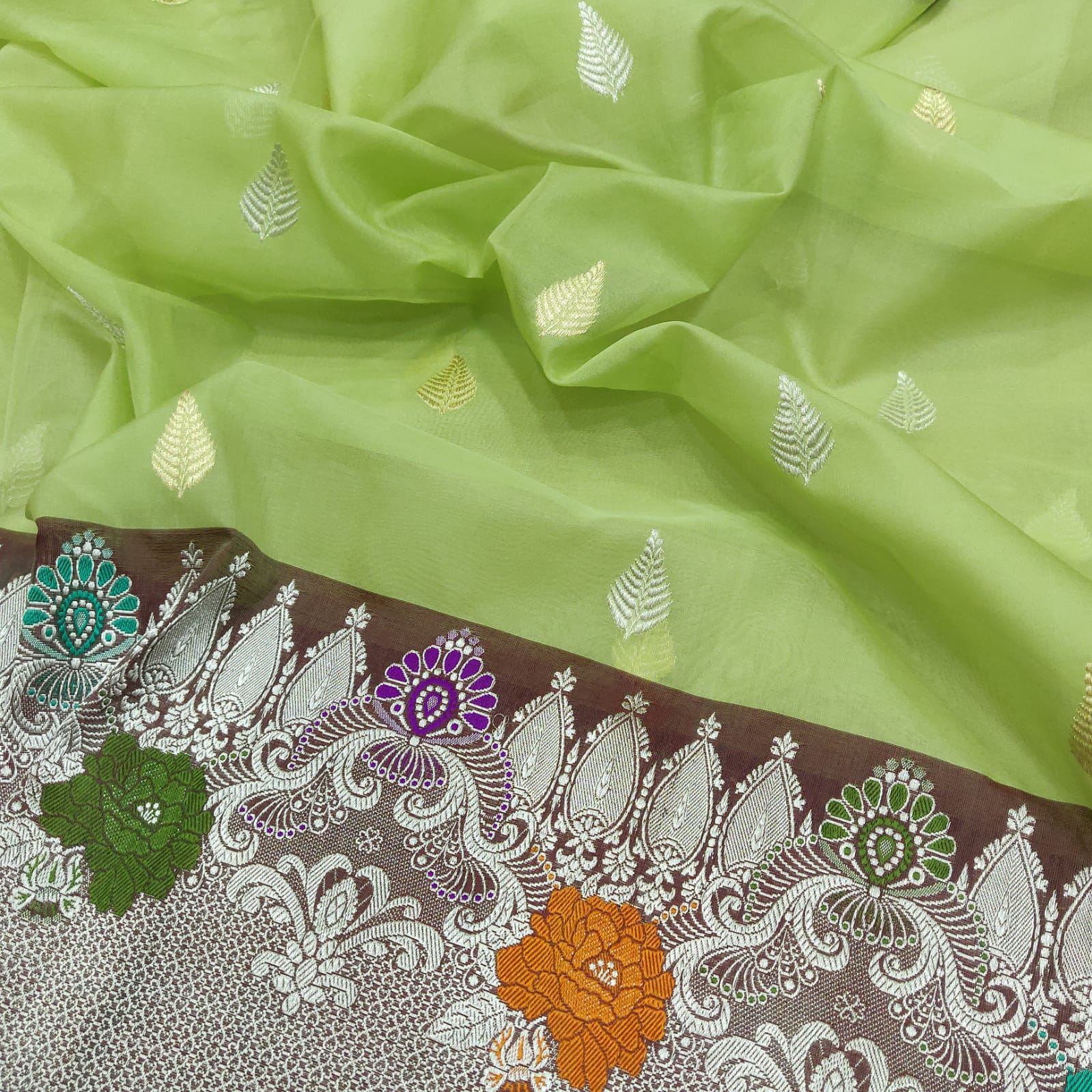 Haryali kora handwoven saree - Saffronfashionindia