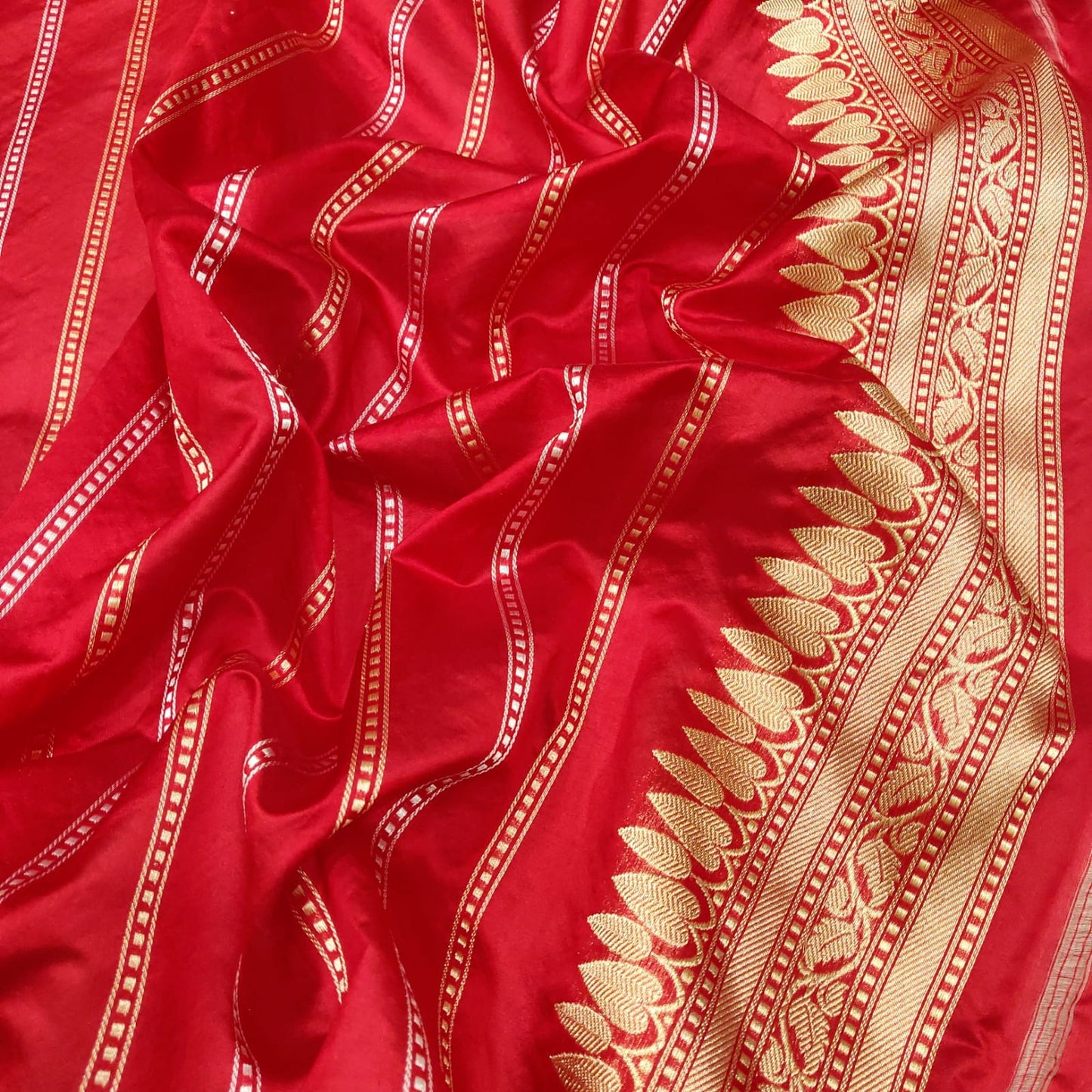 Saloni rangkat Banarsi kora saree - Saffronfashionindia