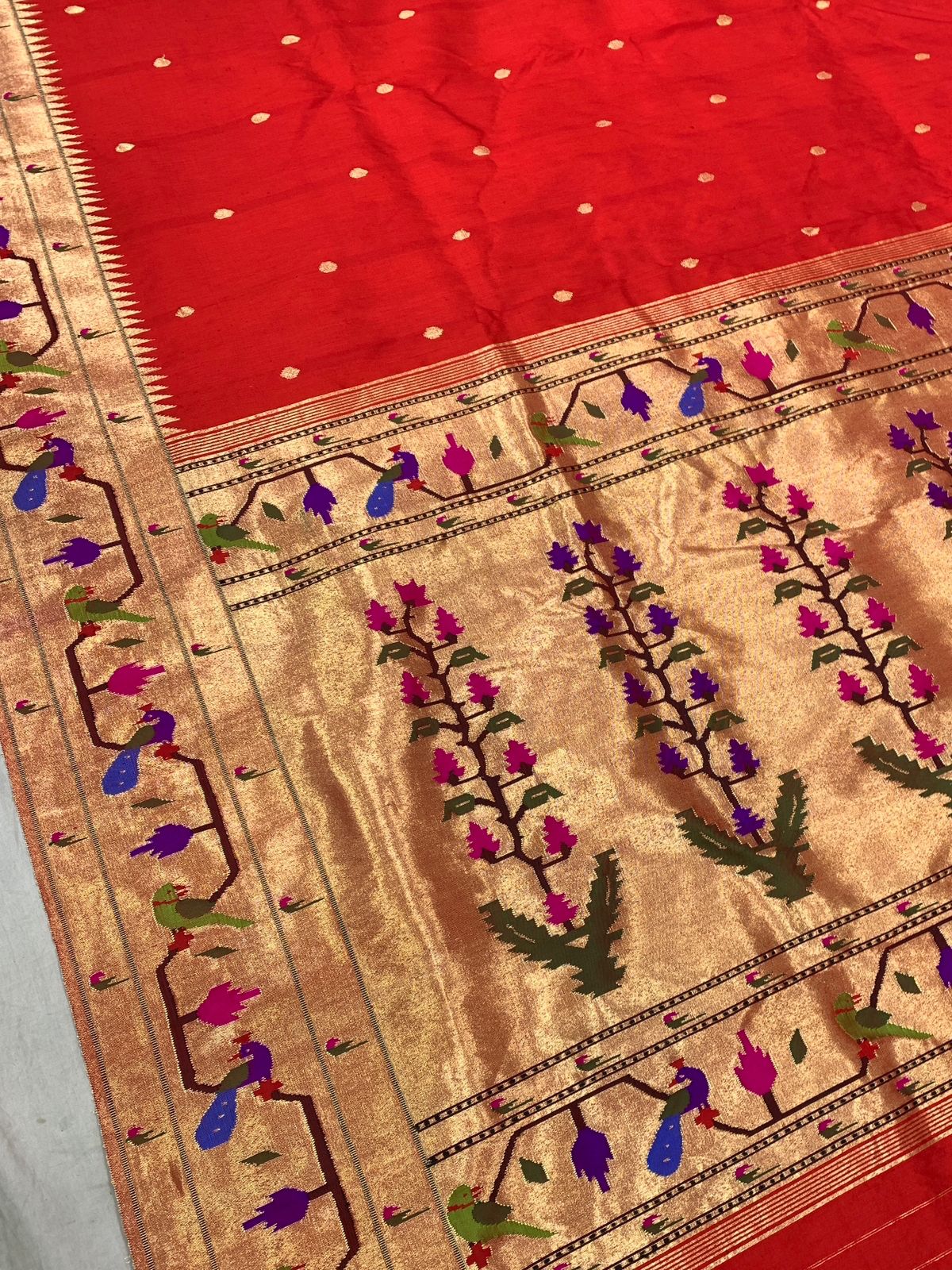 Muniya Paithani handloom brocket ethnic saree - Saffronfashionindia