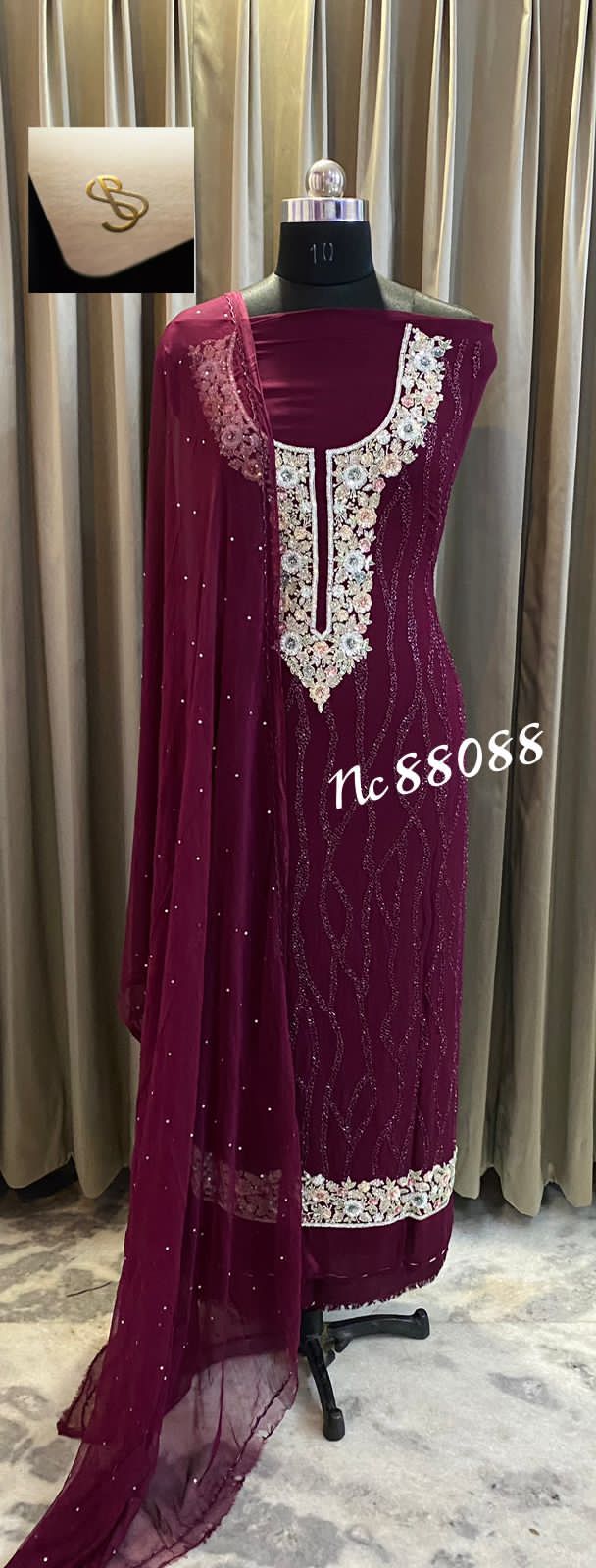 Naveena beautiful suit - Saffronfashionindia