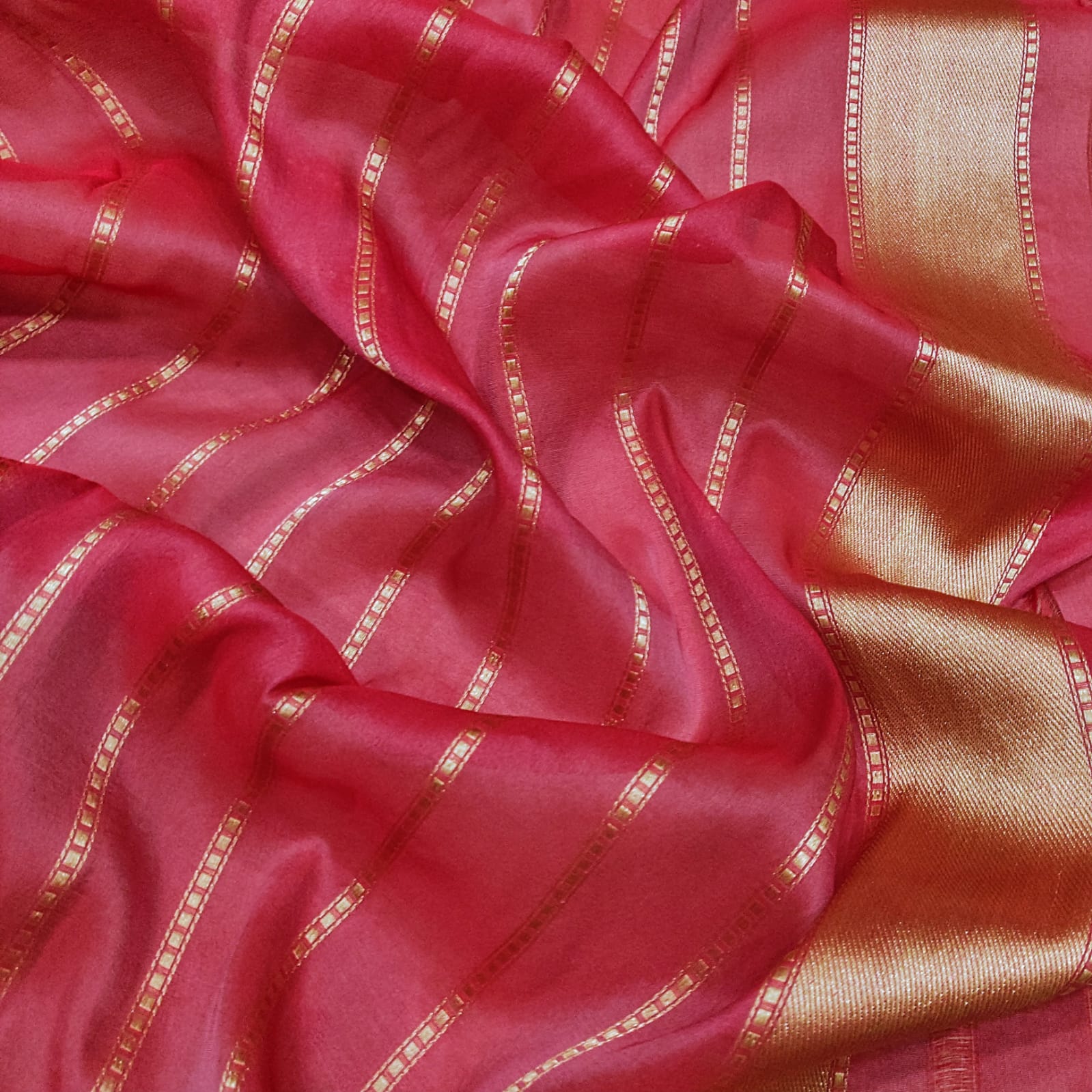 Milika kora silk handwoven saree - Saffronfashionindia
