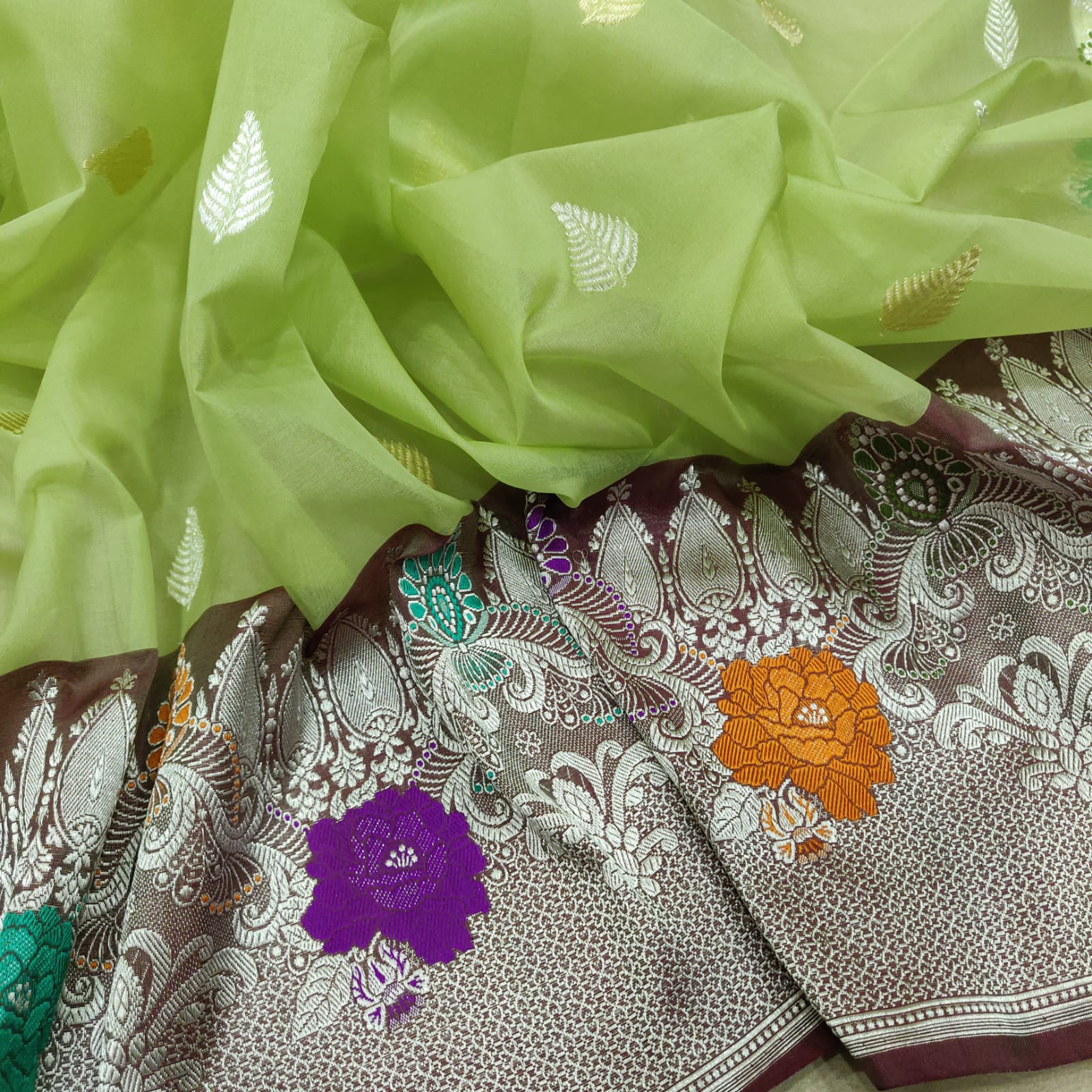 Haryali kora handwoven saree - Saffronfashionindia