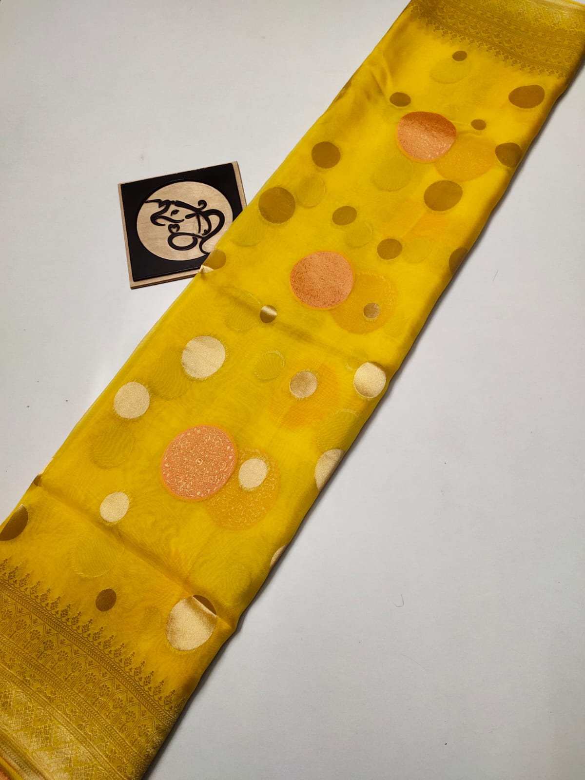 Kruti organza Indian saree - Saffronfashionindia