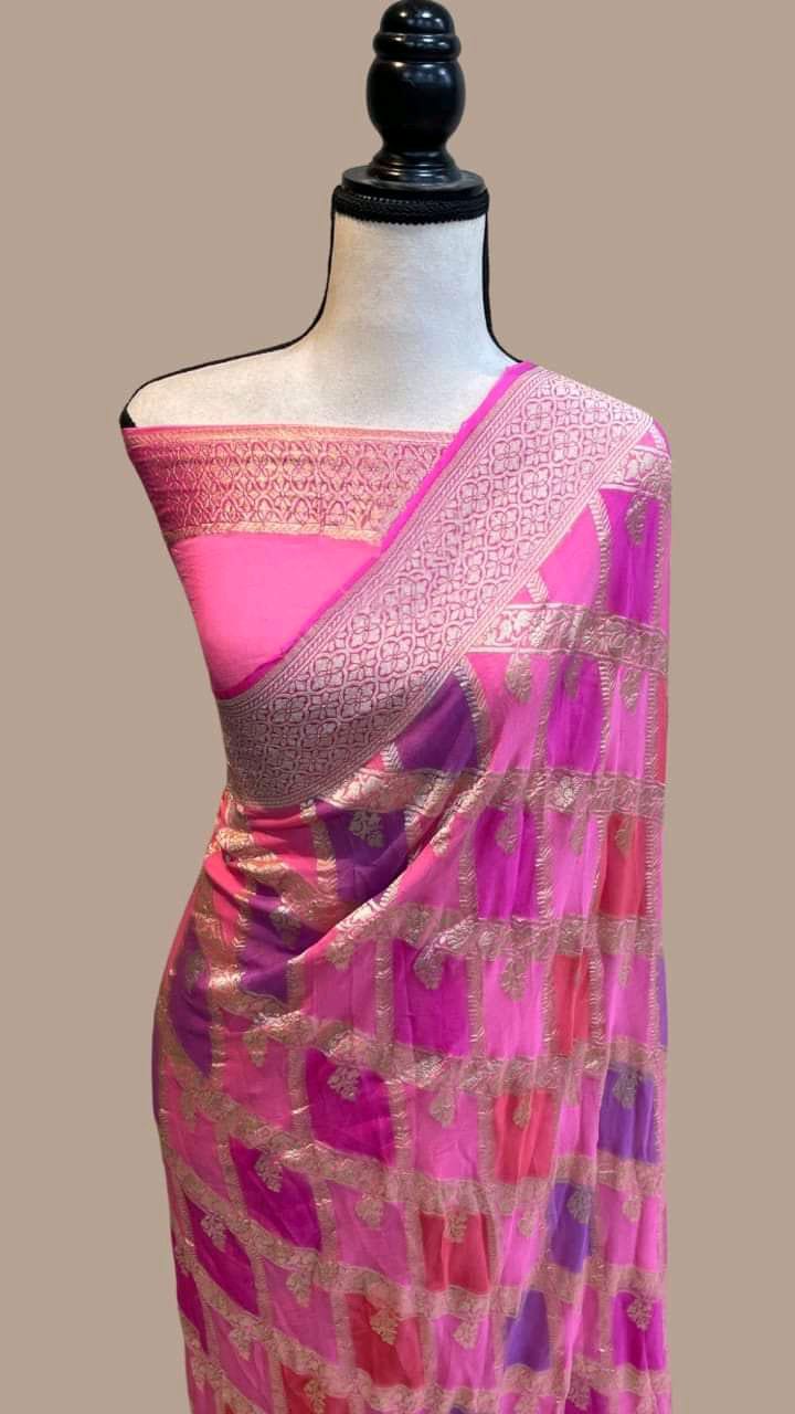 Diggi Banarsi handwoven saree - Saffronfashionindia