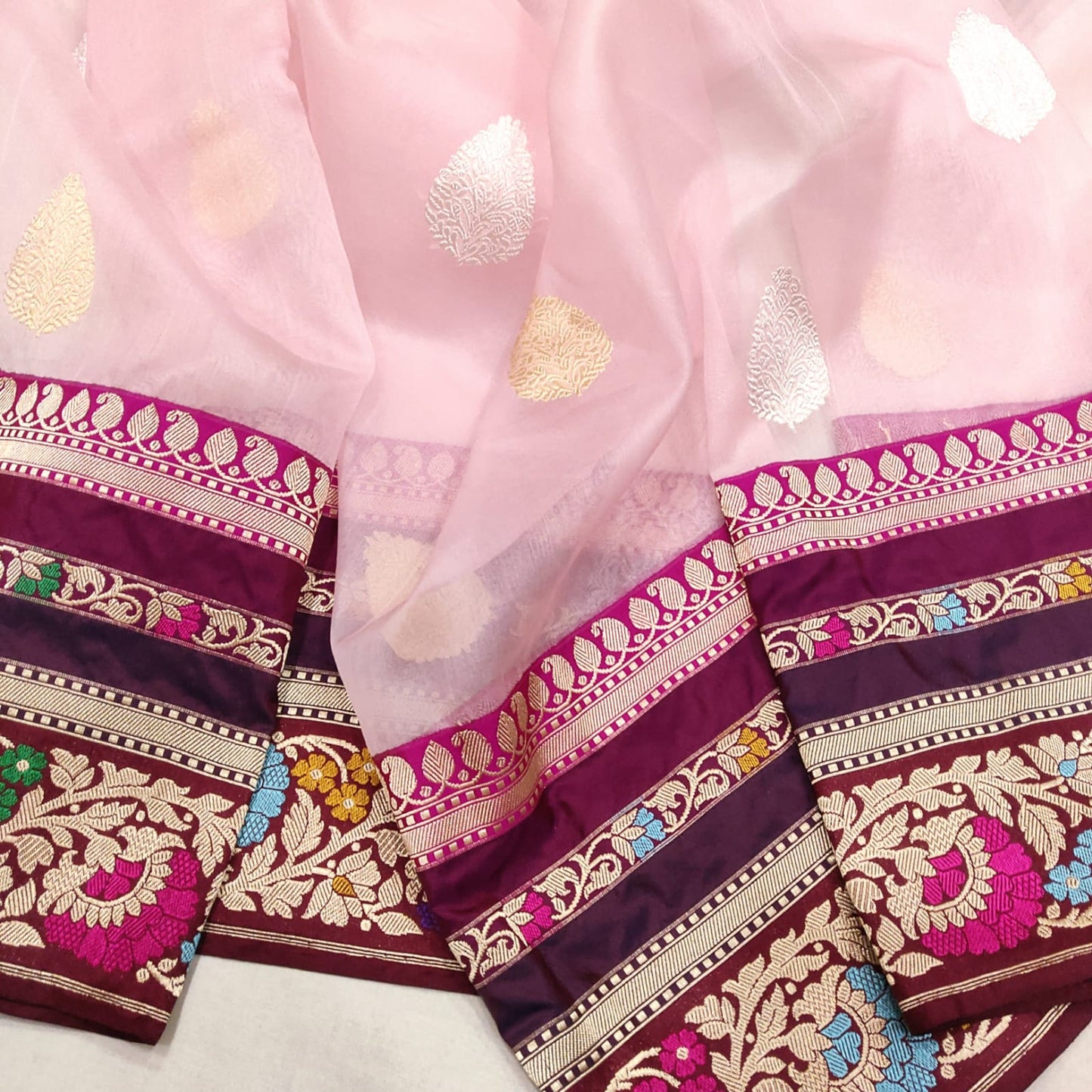 Pini kora exclusive saree - Saffronfashionindia