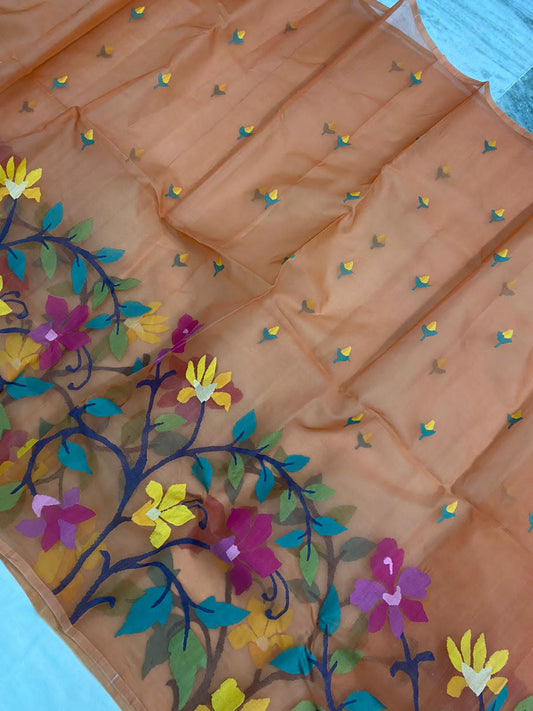 Tunis muslin Jamdani saree - Saffronfashionindia