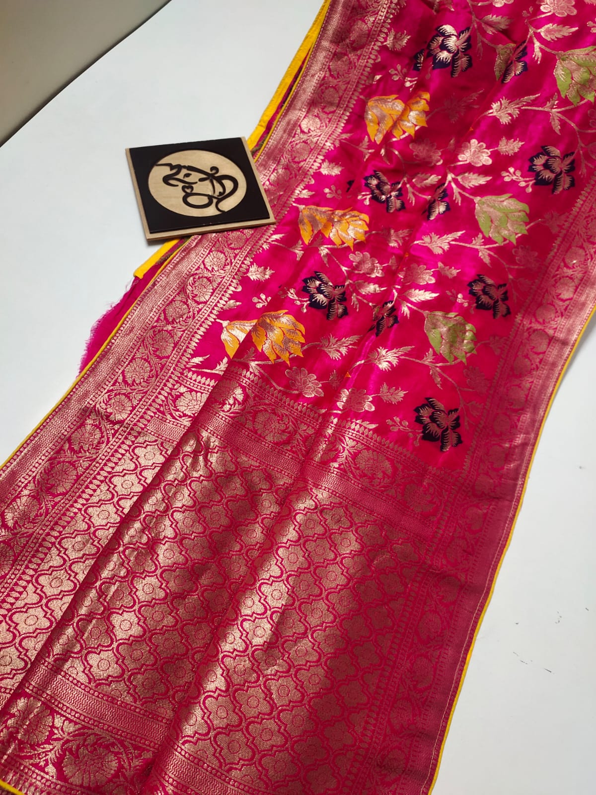 Flowery moonga saree/banarsi saree/sari - Saffronfashionindia