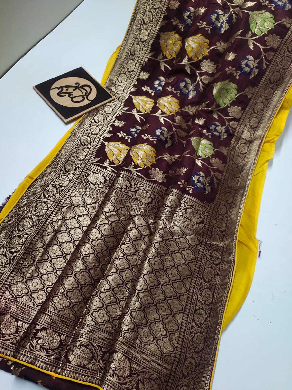 Flowery moonga saree/banarsi saree/sari - Saffronfashionindia