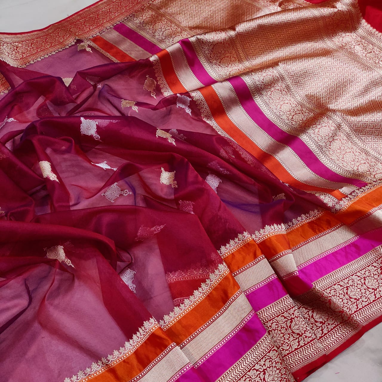 Vanisha handwoven kora saree - Saffronfashionindia