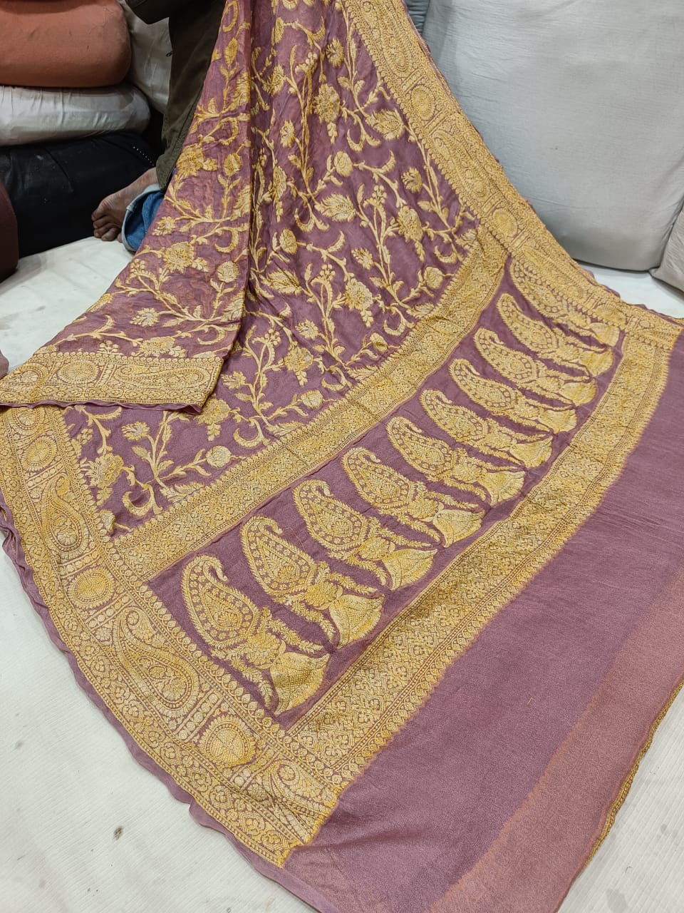 Gloria gorgette chiffon saree - Saffronfashionindia