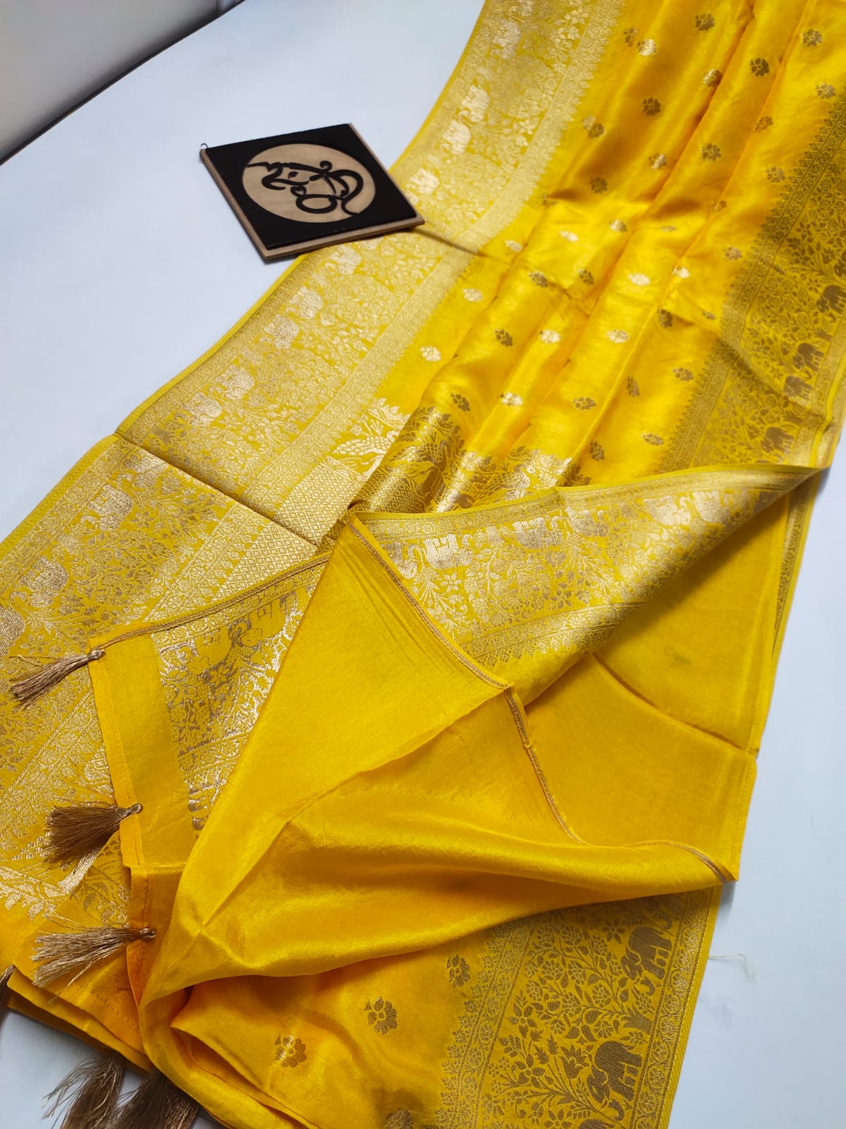 Anirudha moonga banarsi saree - Saffronfashionindia