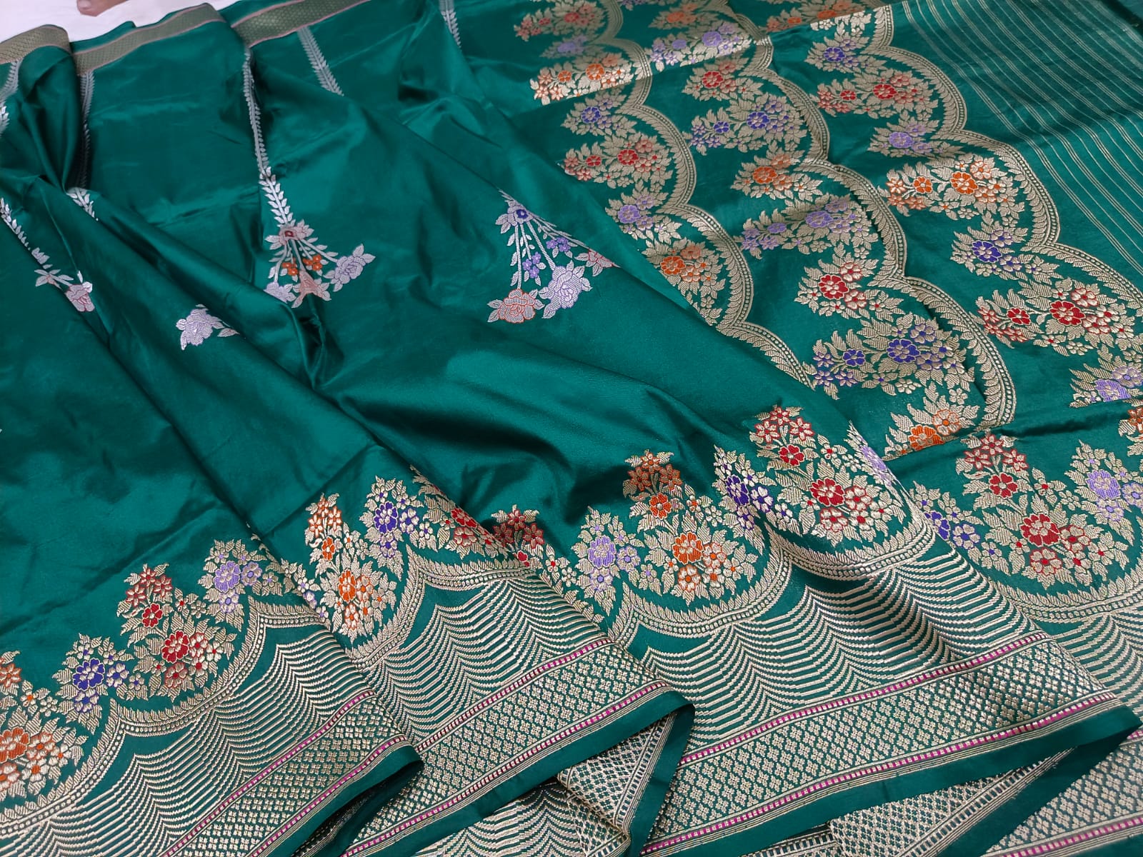 Reema banarsi silk kadhuwa saree - Saffronfashionindia